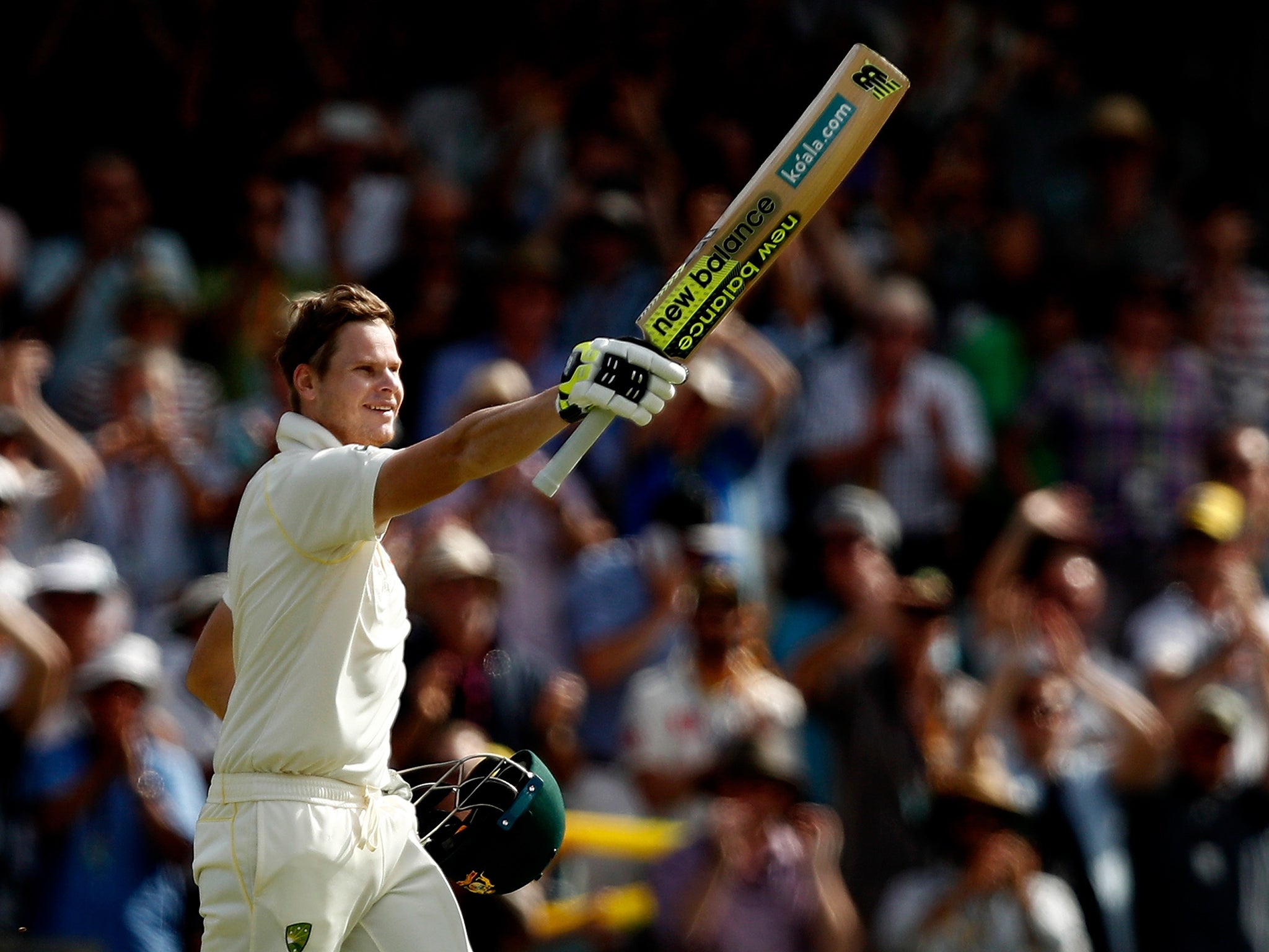 Steve Smith points to his family after passing 200 in the first innings