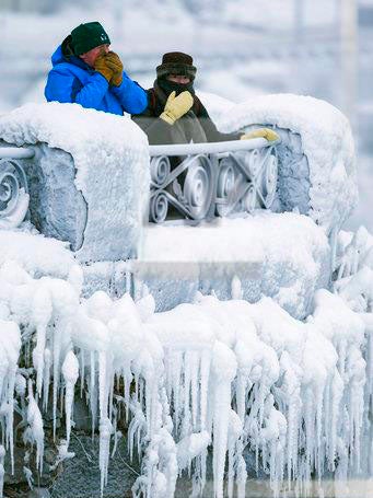 Niagara Falls this week... no place for T-shirts