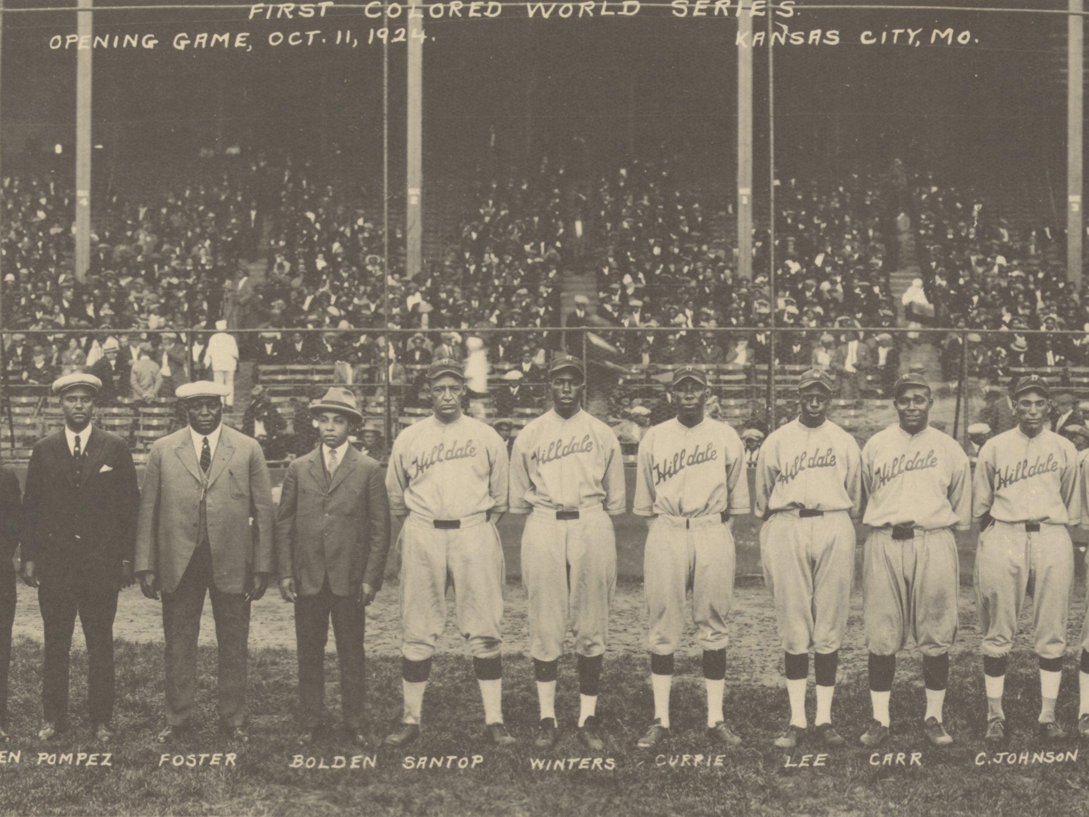 Members of an all-black baseball team in 1924 (Wikipedia)