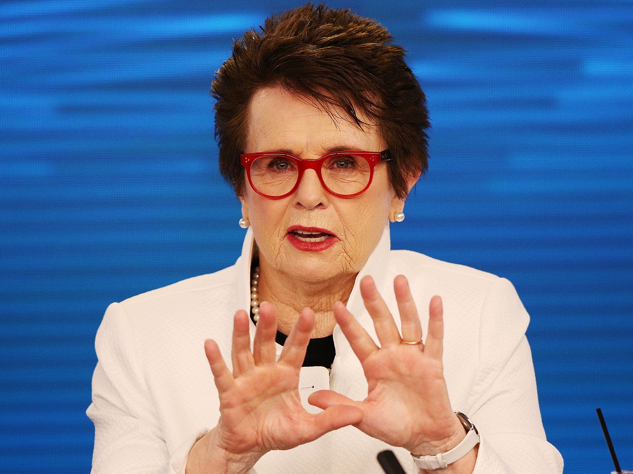 Billie Jean King has called for the Australian Open to rename the Margaret Court Arena