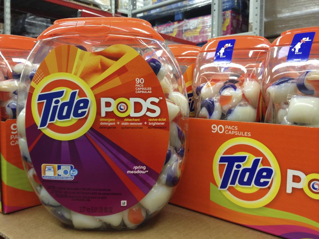 Doctors urge people to not eat Tide pods after challenge goes viral