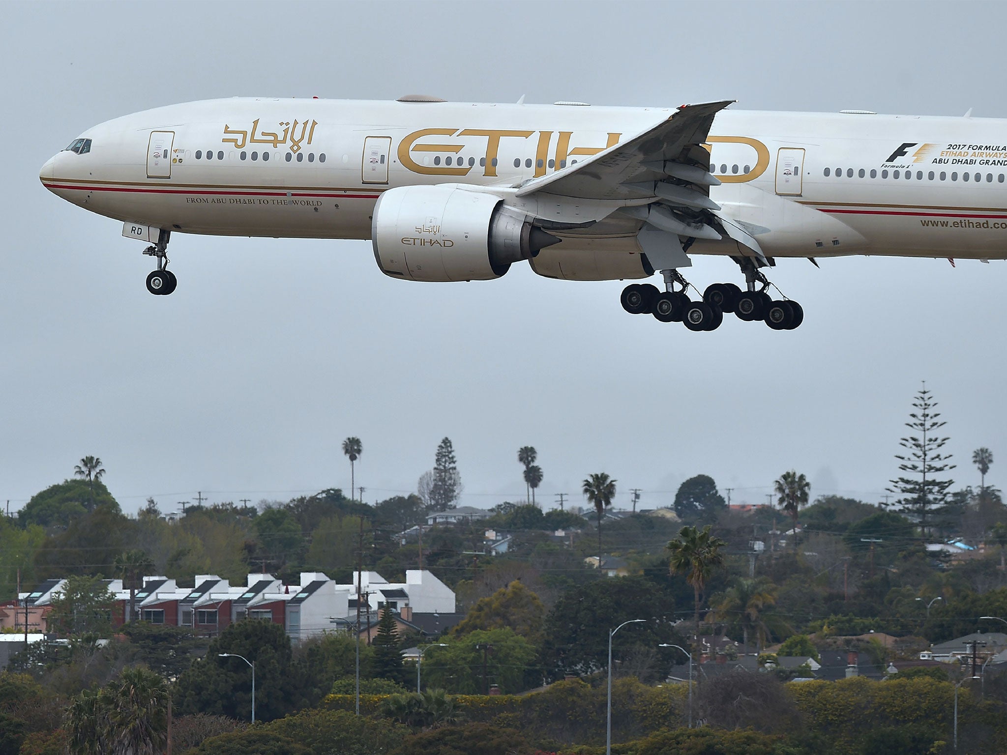 An Etihad Airways aircraft, flight 171 from Abu Dhabi, comes in for a landing at LA International Airport