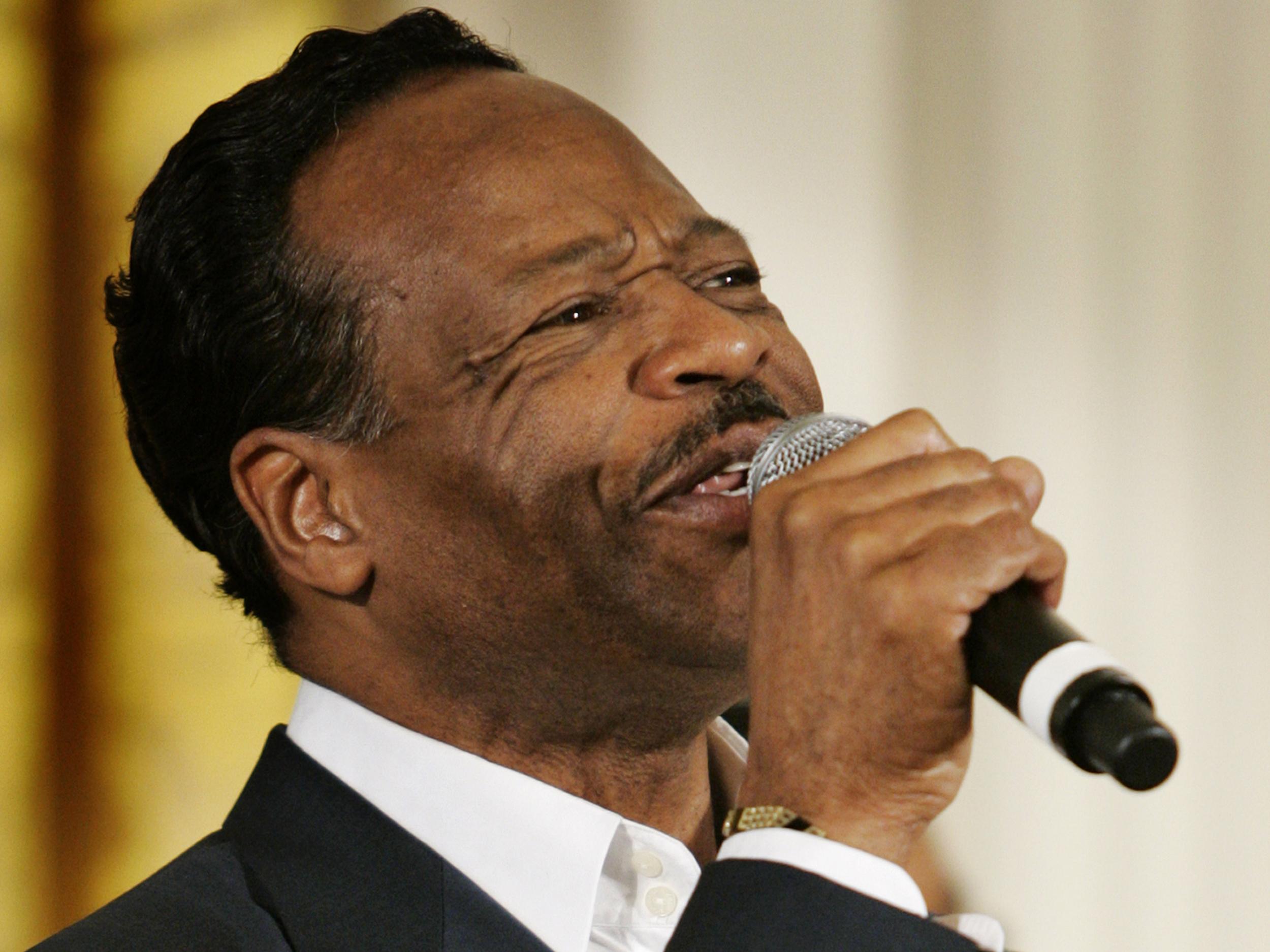 Edwin Hawkins performs in the East Room of the White House in June 2008