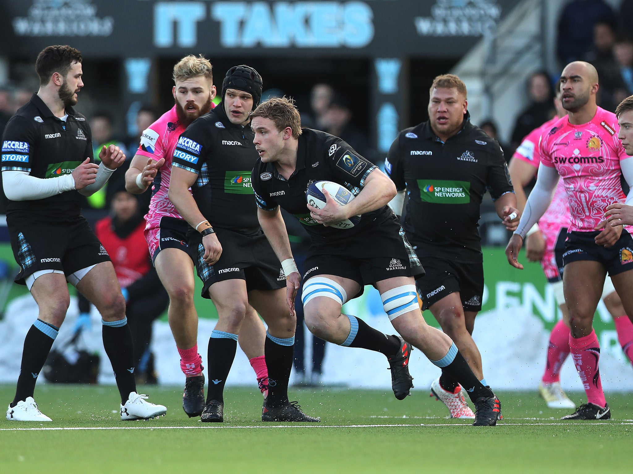 Jonny Gray prepares to take the ball into contact