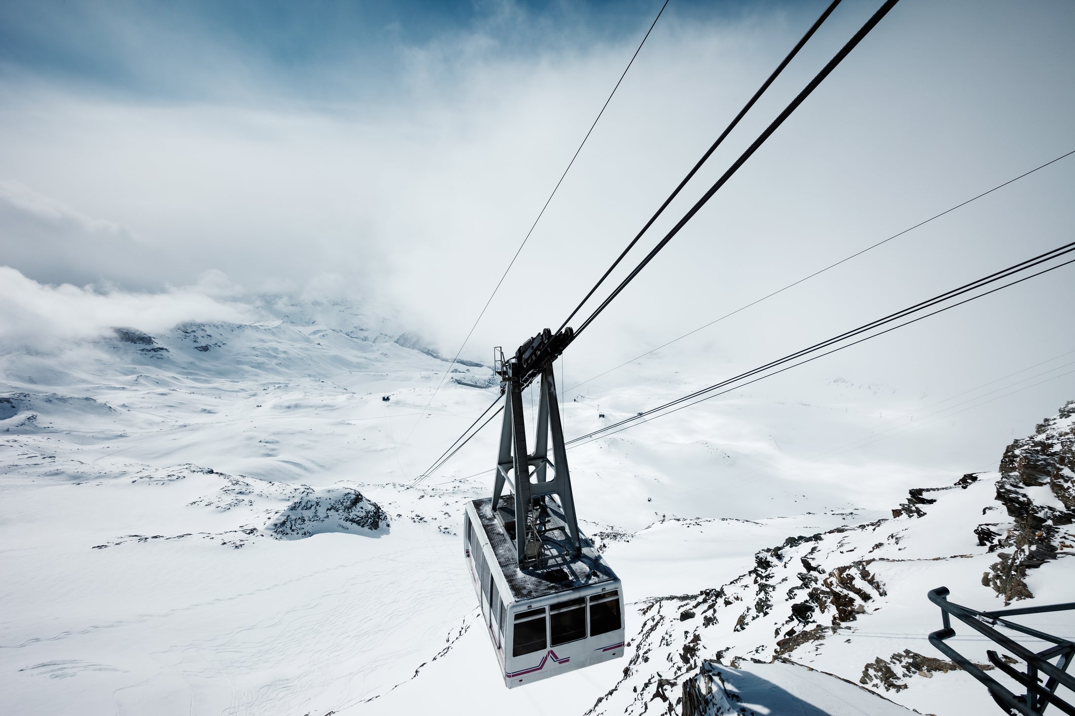 Panoramic view of the Zermatt ski area, Matterhorn (Getty/iStock)