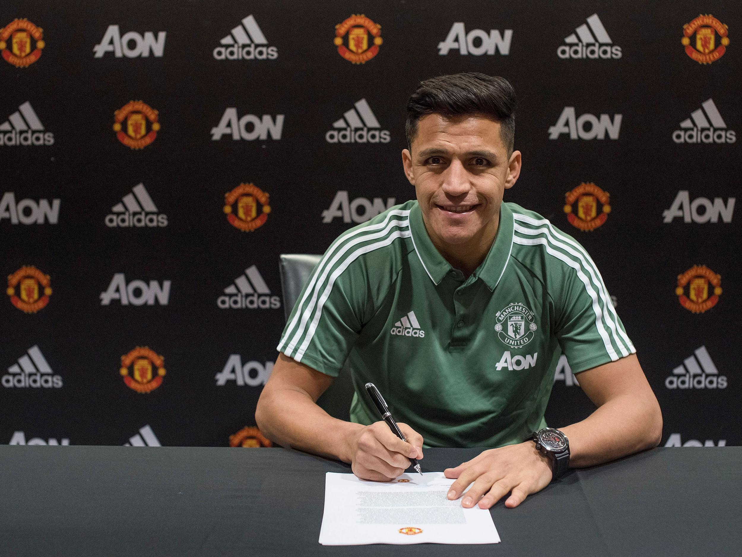 United completed the signing of Sanchez earlier this week