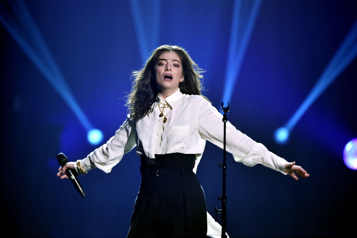 Alternative pop star Lorde has returned for her crown on new single What Was That