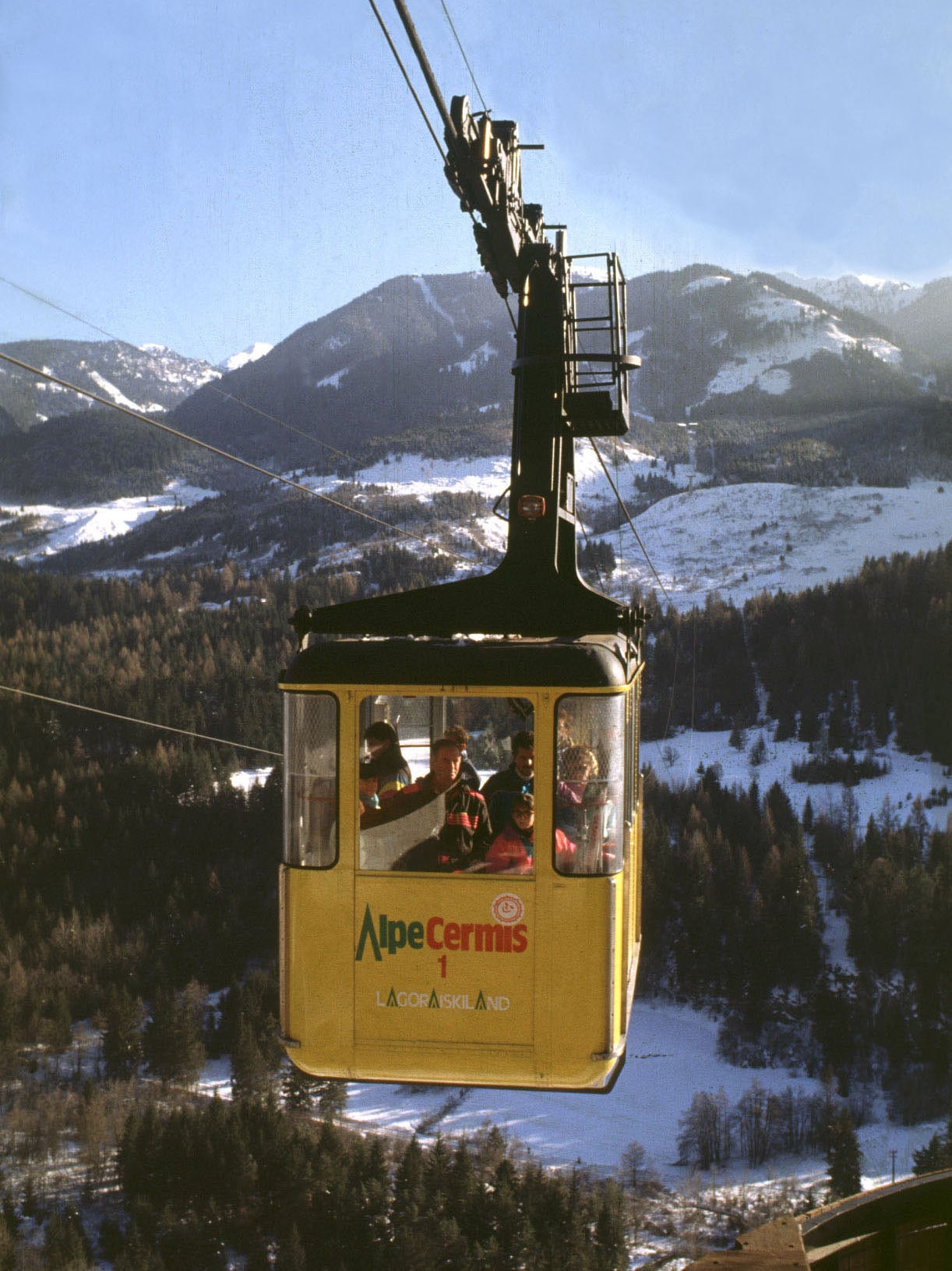 The cable car was painted bright yellow and easily visible but the US pilot thought it was an 'optical illusion'