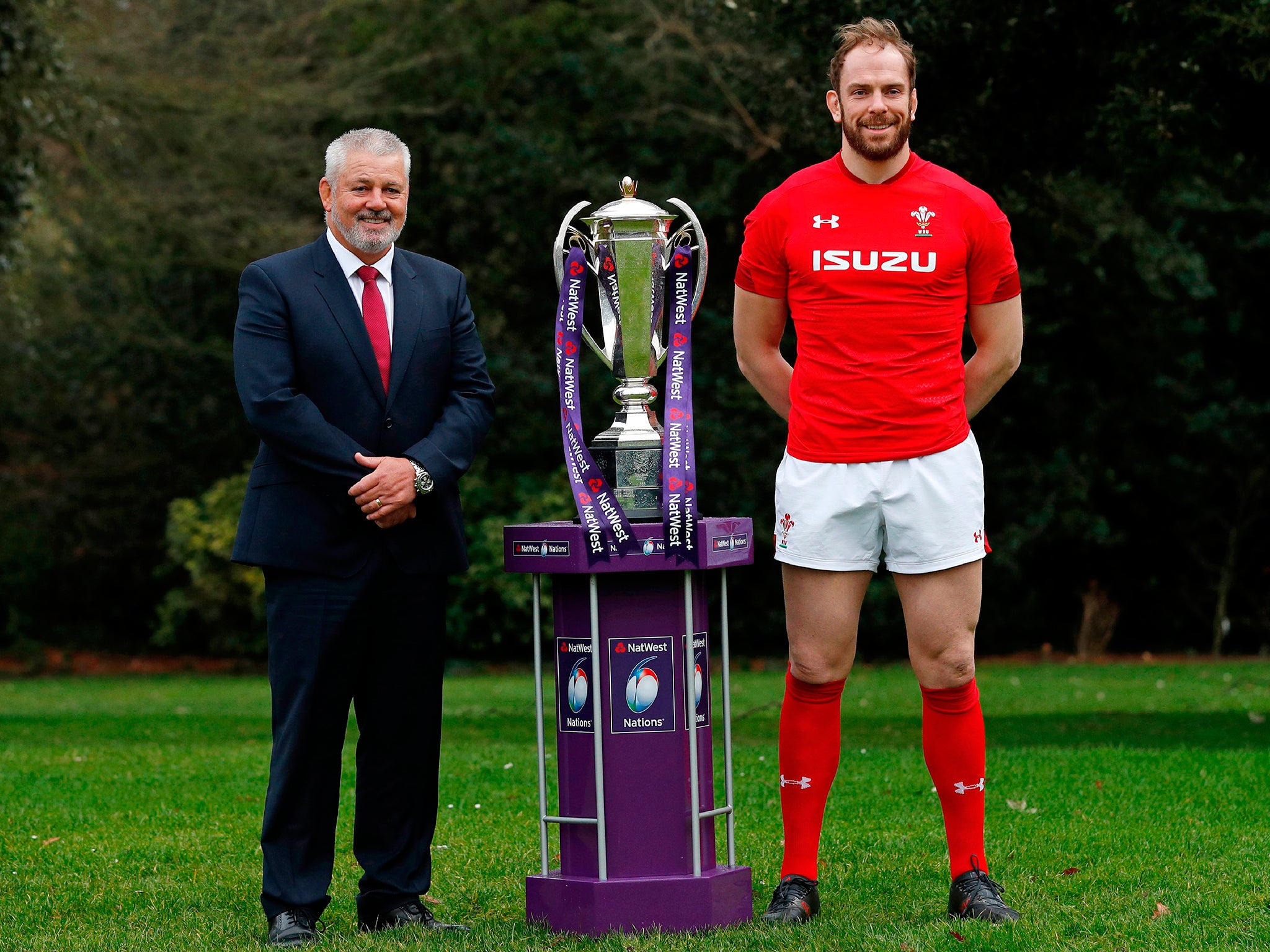 Warren Gatland and Alun Wyn Jones are bidding to win the Six Nations for the first time since 2013