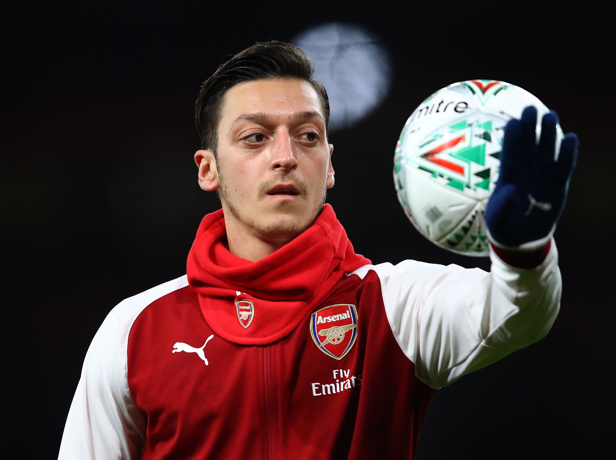 Mesut Ozil is on the verge of signing a new deal