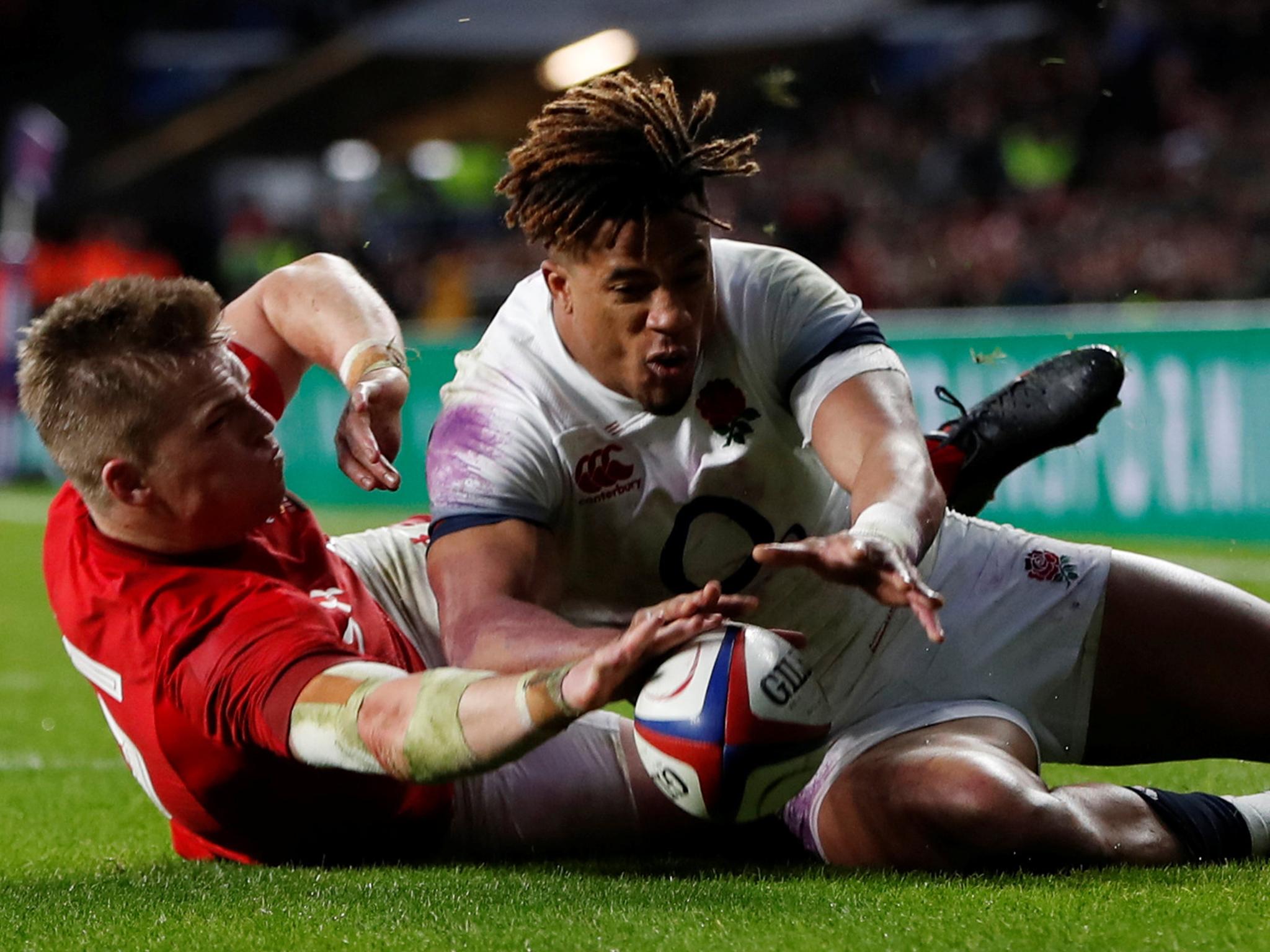 Gareth Anscombe believes he scored a try against England