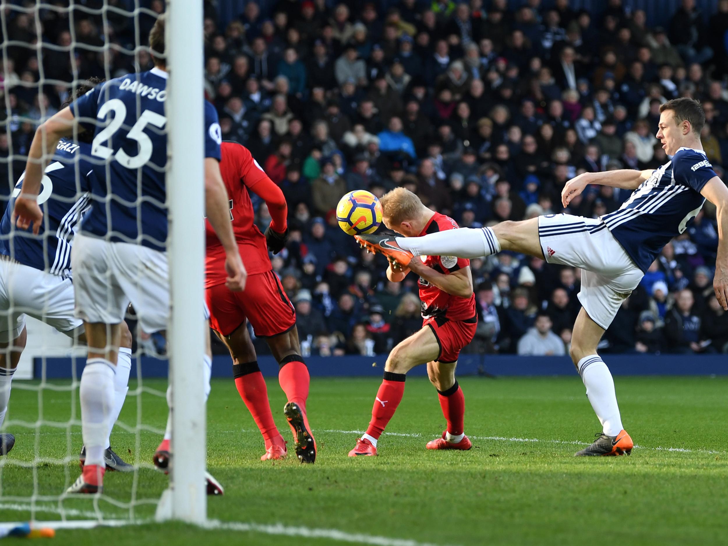 
It was a tight first half 