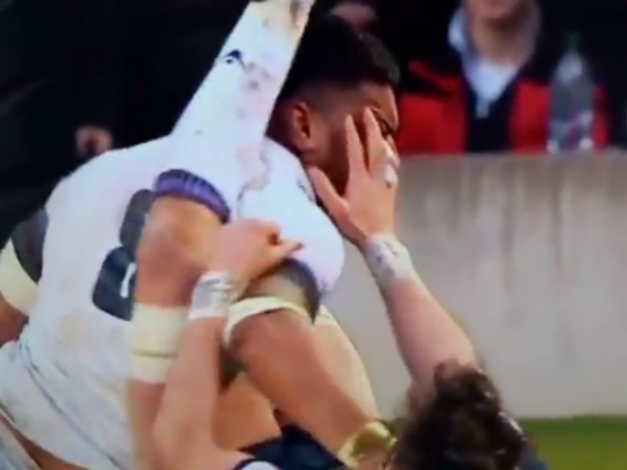 Ryan Wilson appears to make contact with the face of Nathan Hughes during Scotland's victory over England