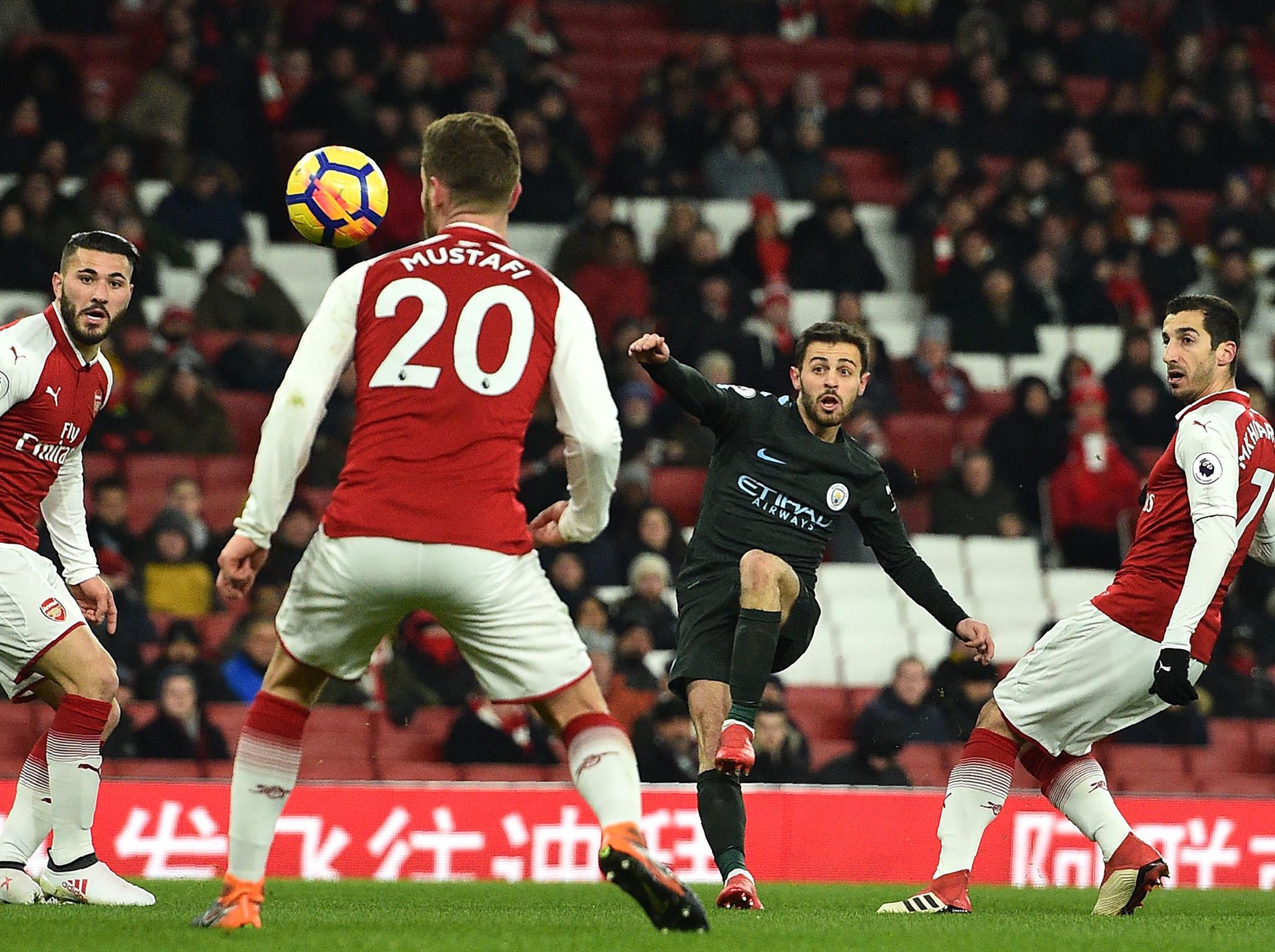 Bernardo Silva bends a finish into the top corner