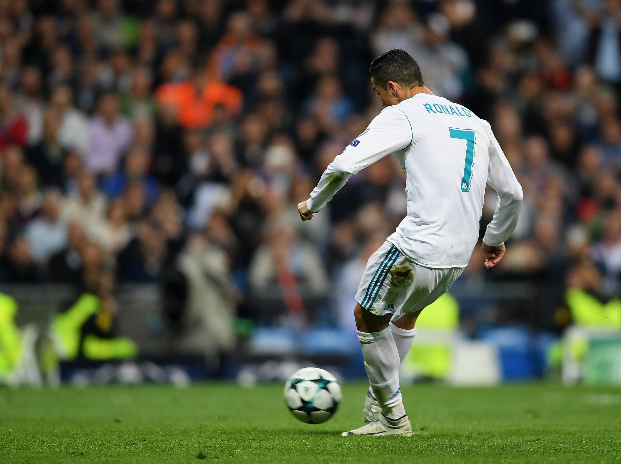 Ronaldo is another who favours a stuttering approach