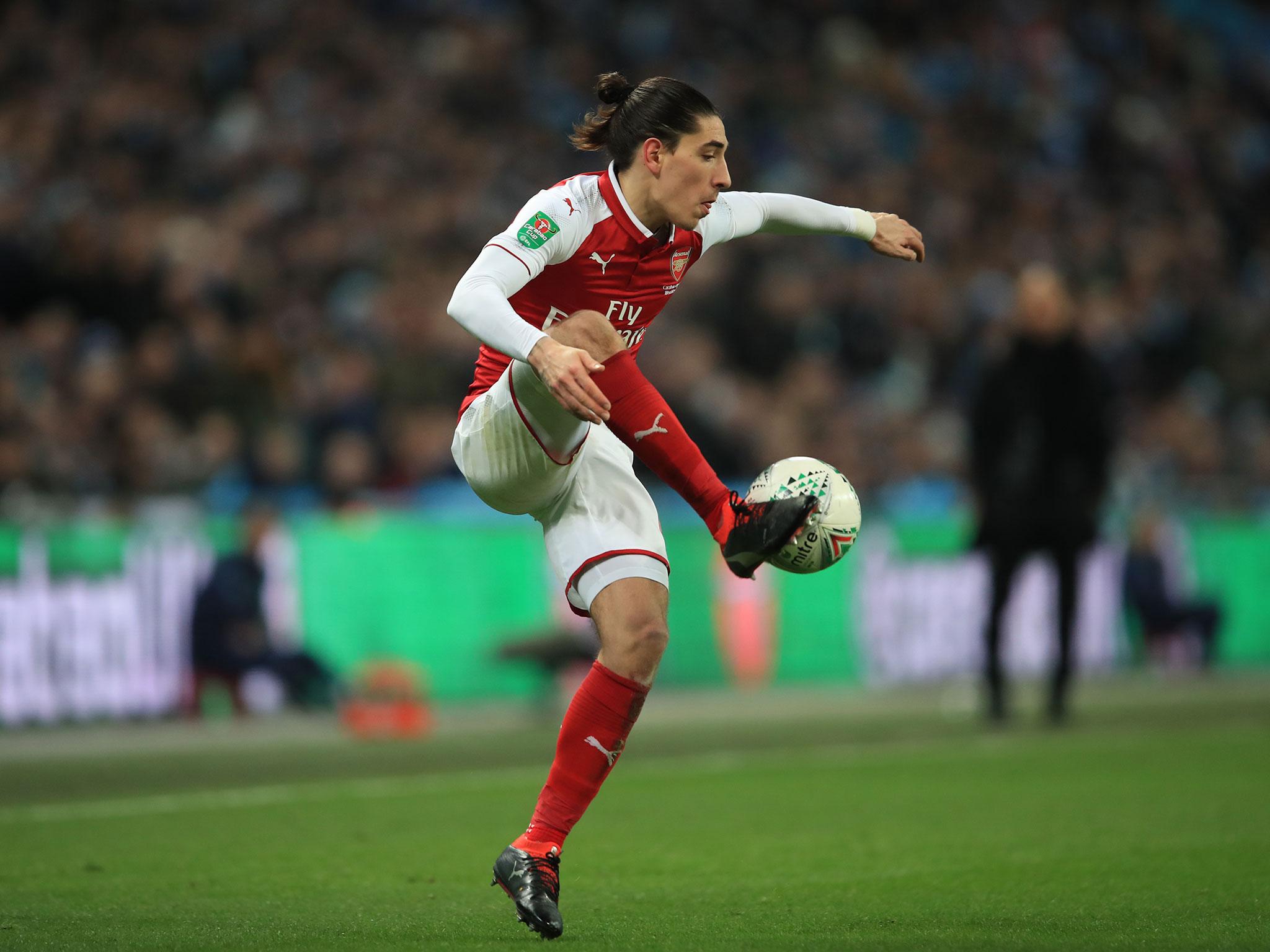 Bellerin won't travel to Italy and may miss some time