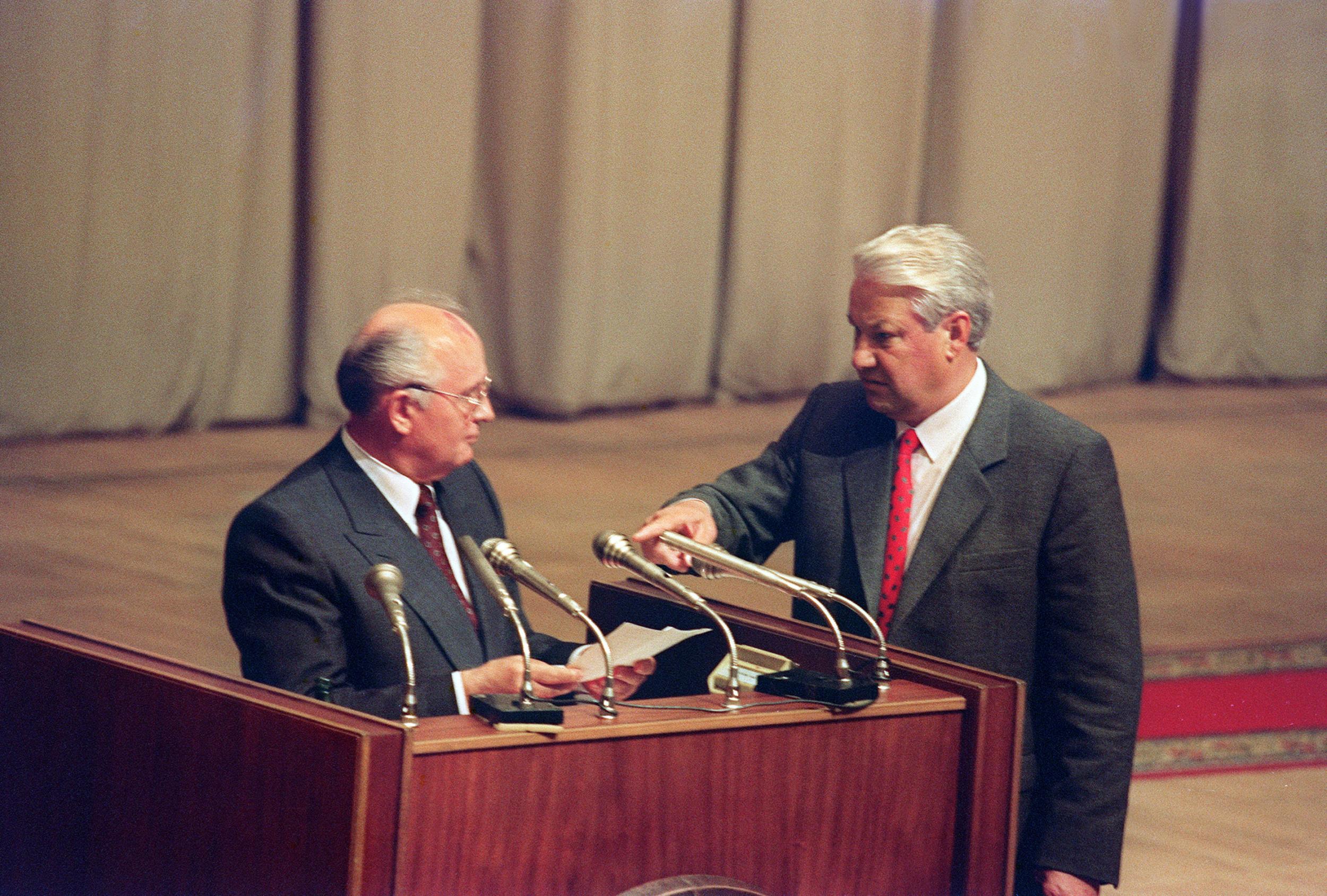 1991: Russian president Boris Yeltsin (right) with Soviet president Mikhail Gorbachev