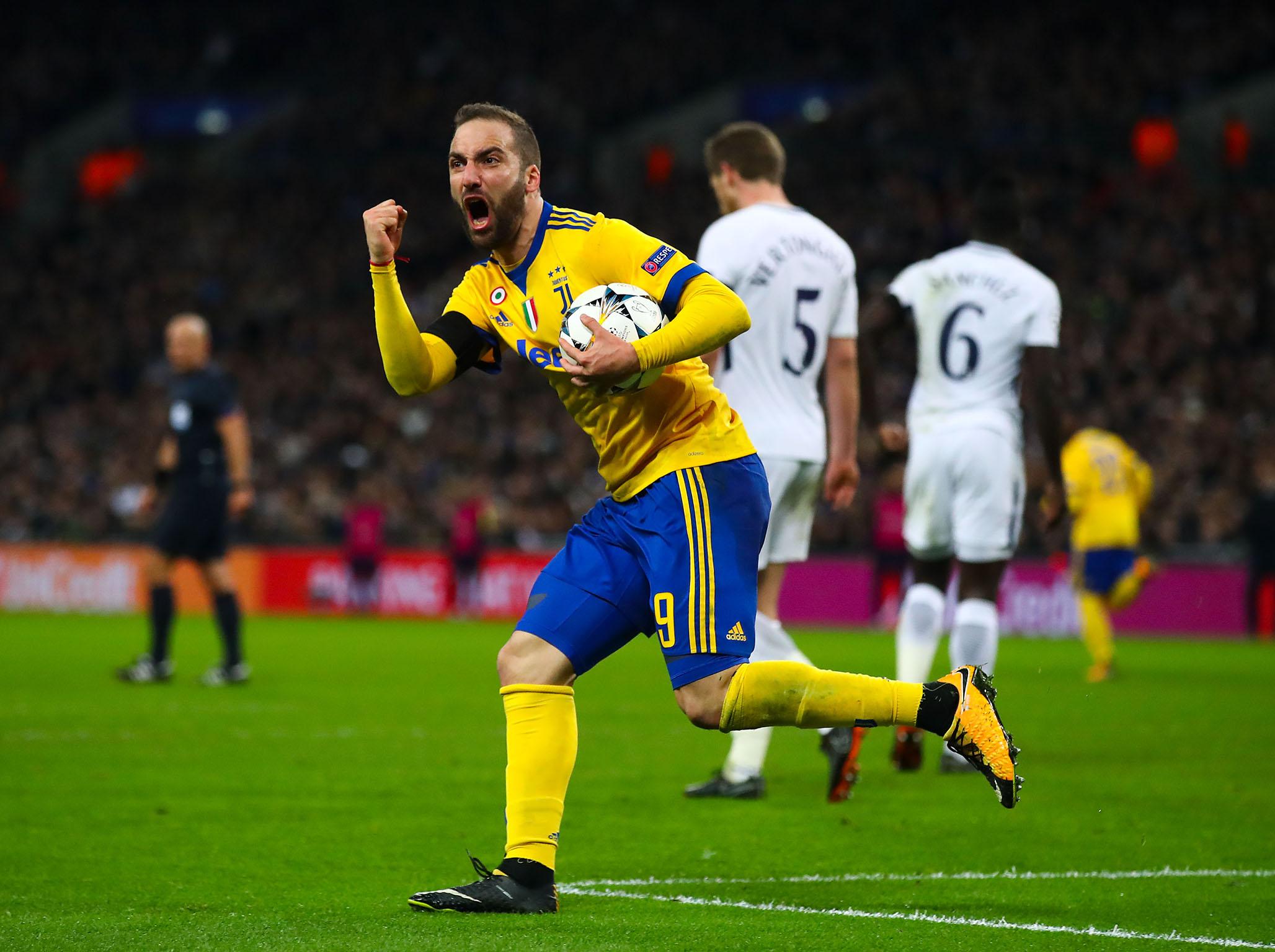 Gonzalo Higuain celebrates his equalising strike