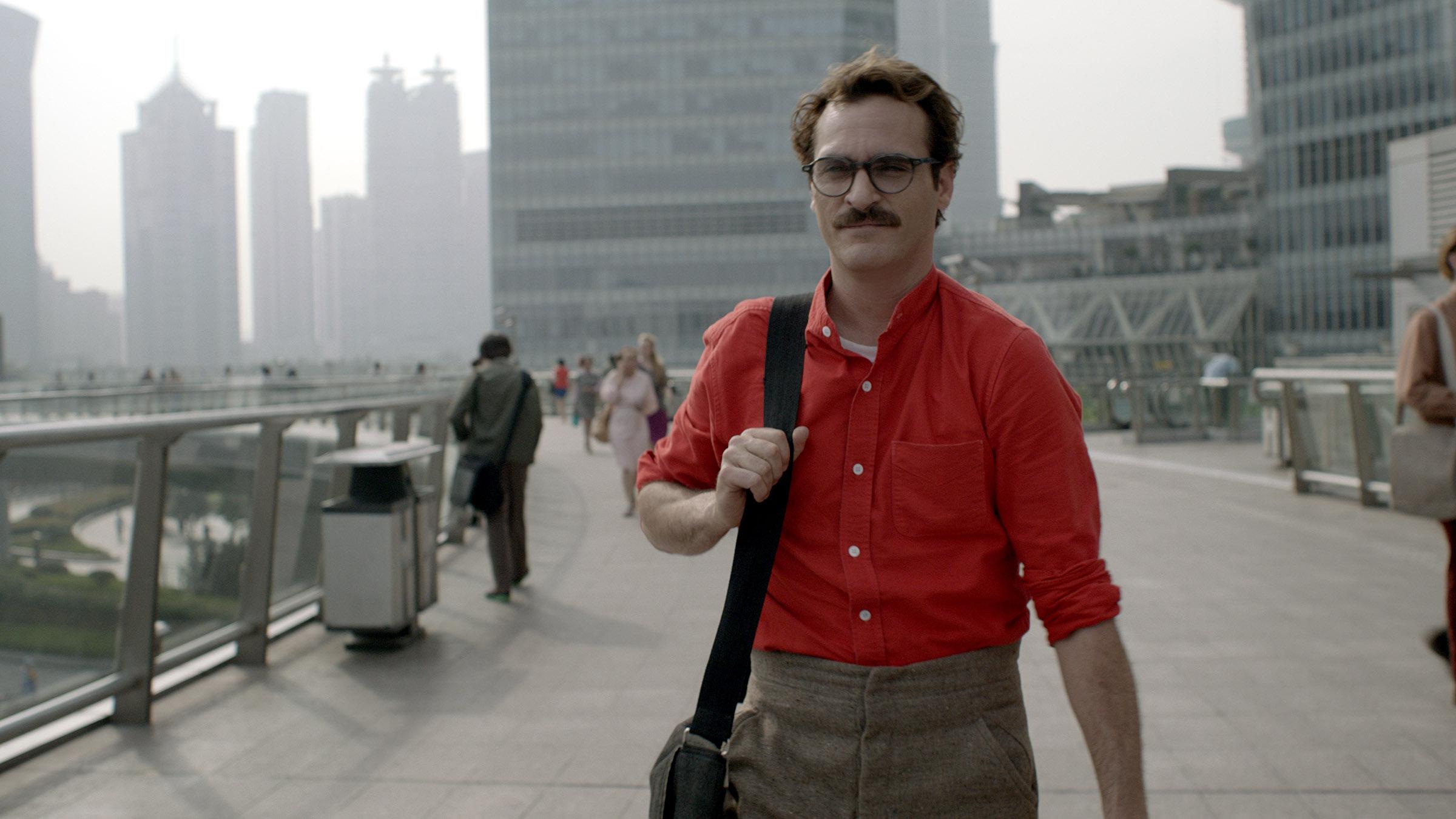 Theodore Twombly in Spike Jonze's 'Her' (2013, Warner Bros)