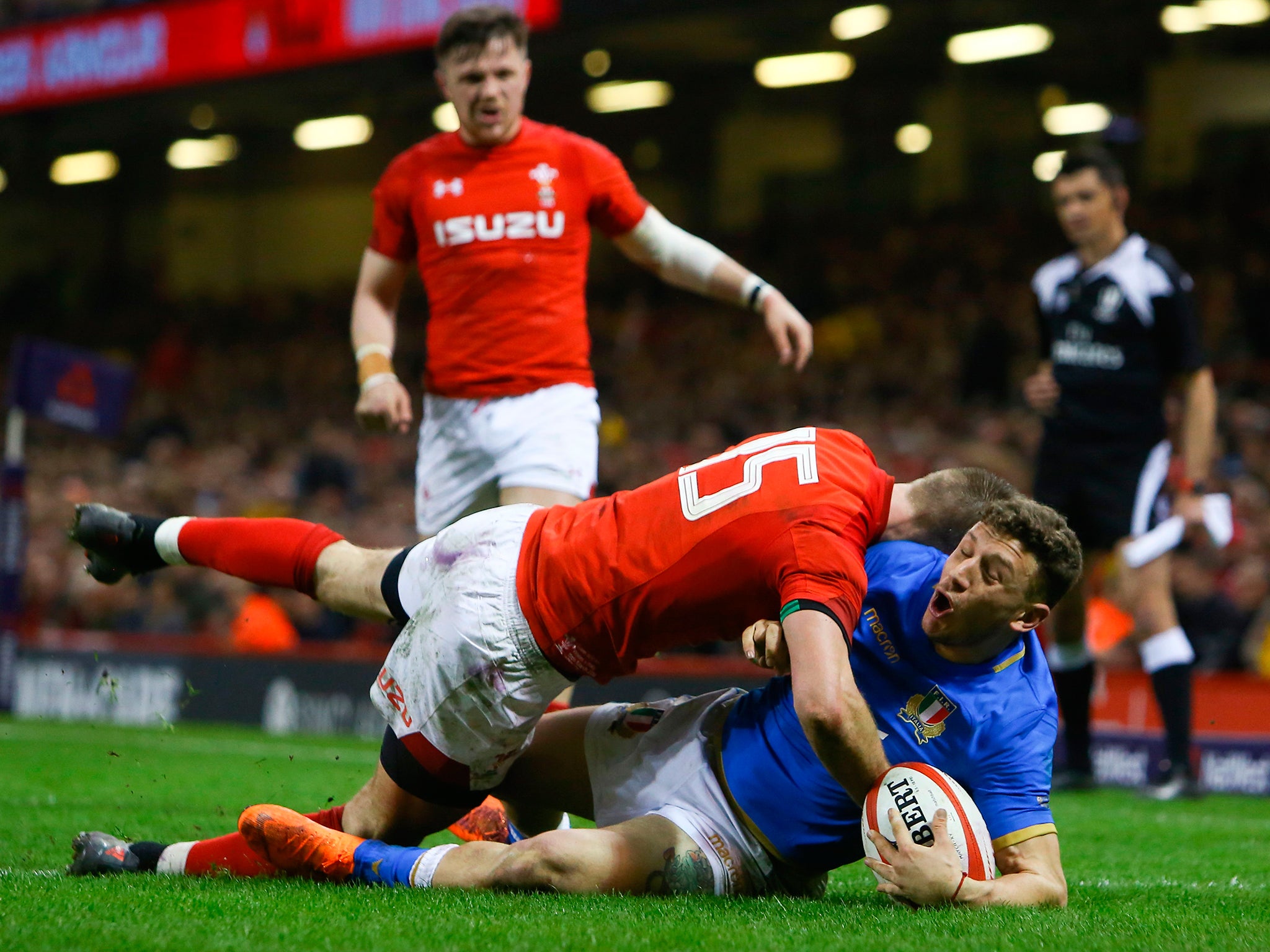 Matteo Minozzi in action during the Six Nations last year