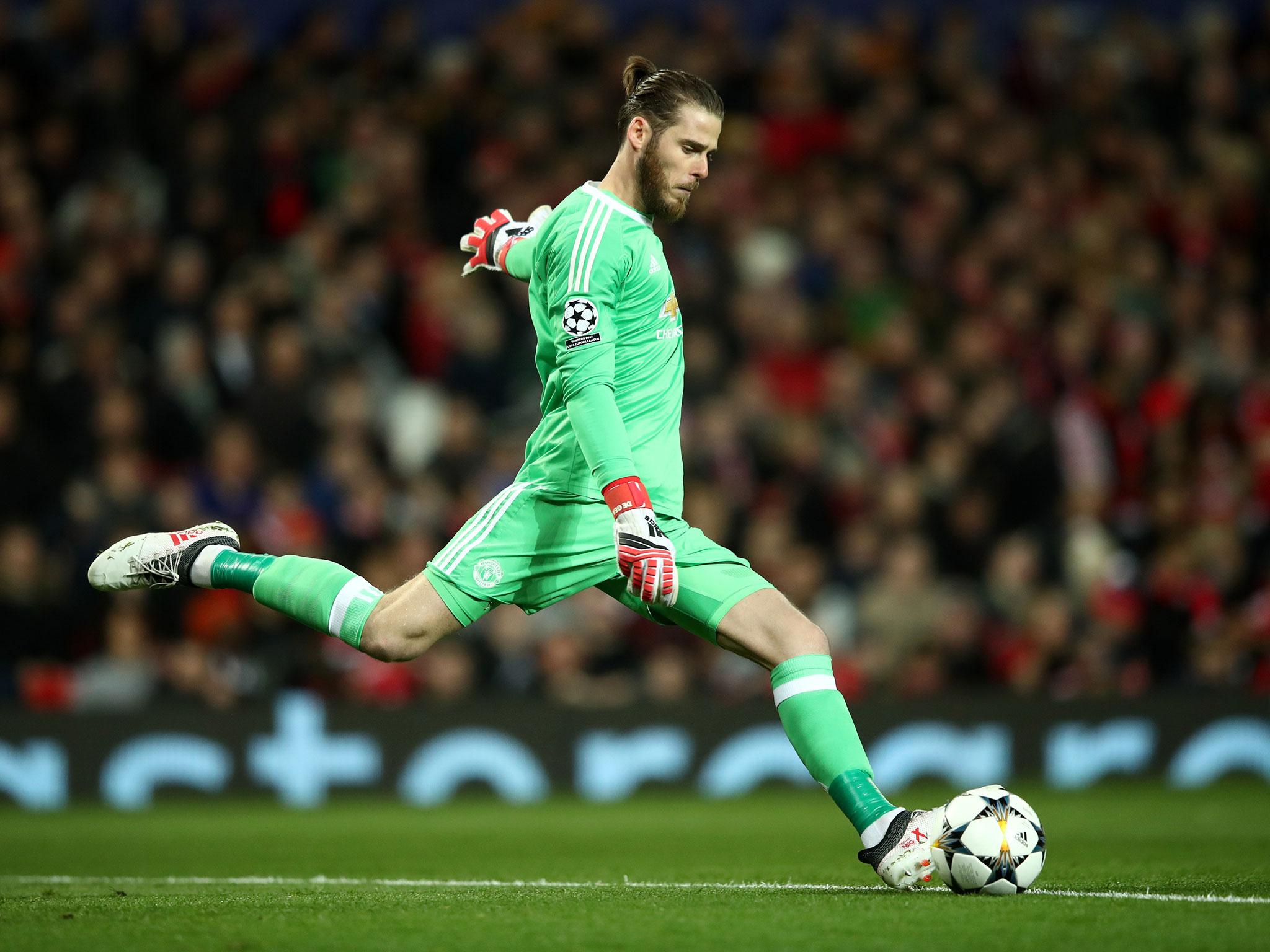The hero of the first leg was again one of United's better performers, but should a keeper of his quality have done better with Sevilla's second?