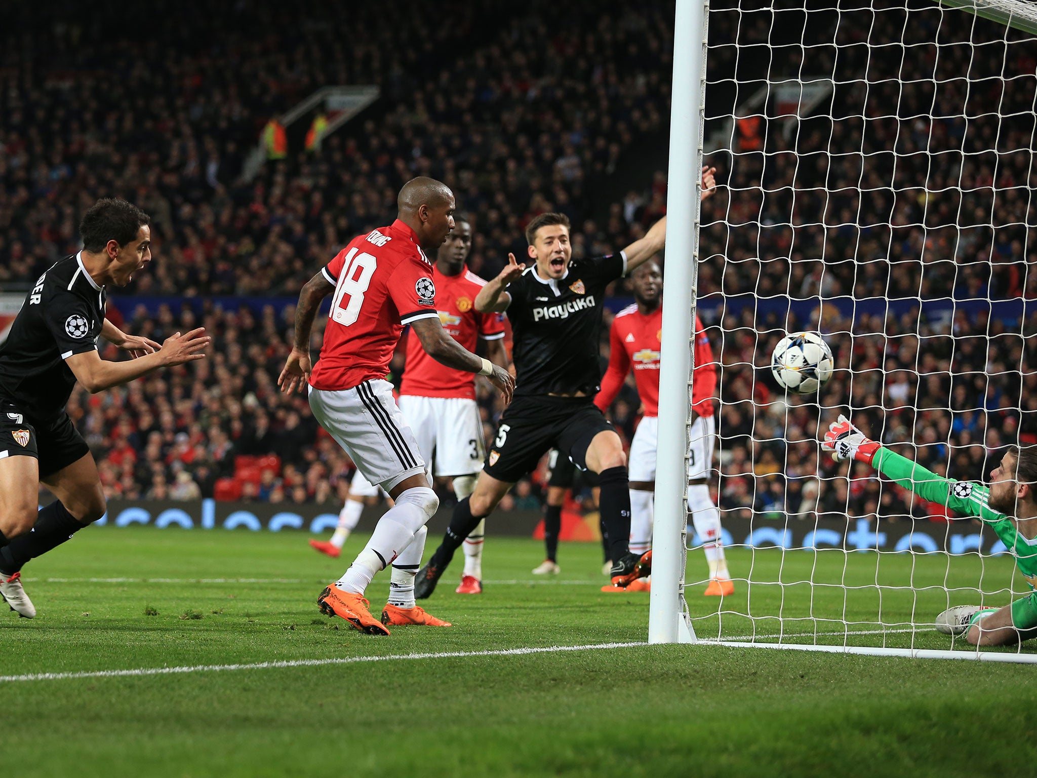 David De Gea was unable to stop Ben Yedder’s second, despite getting a hand to the header