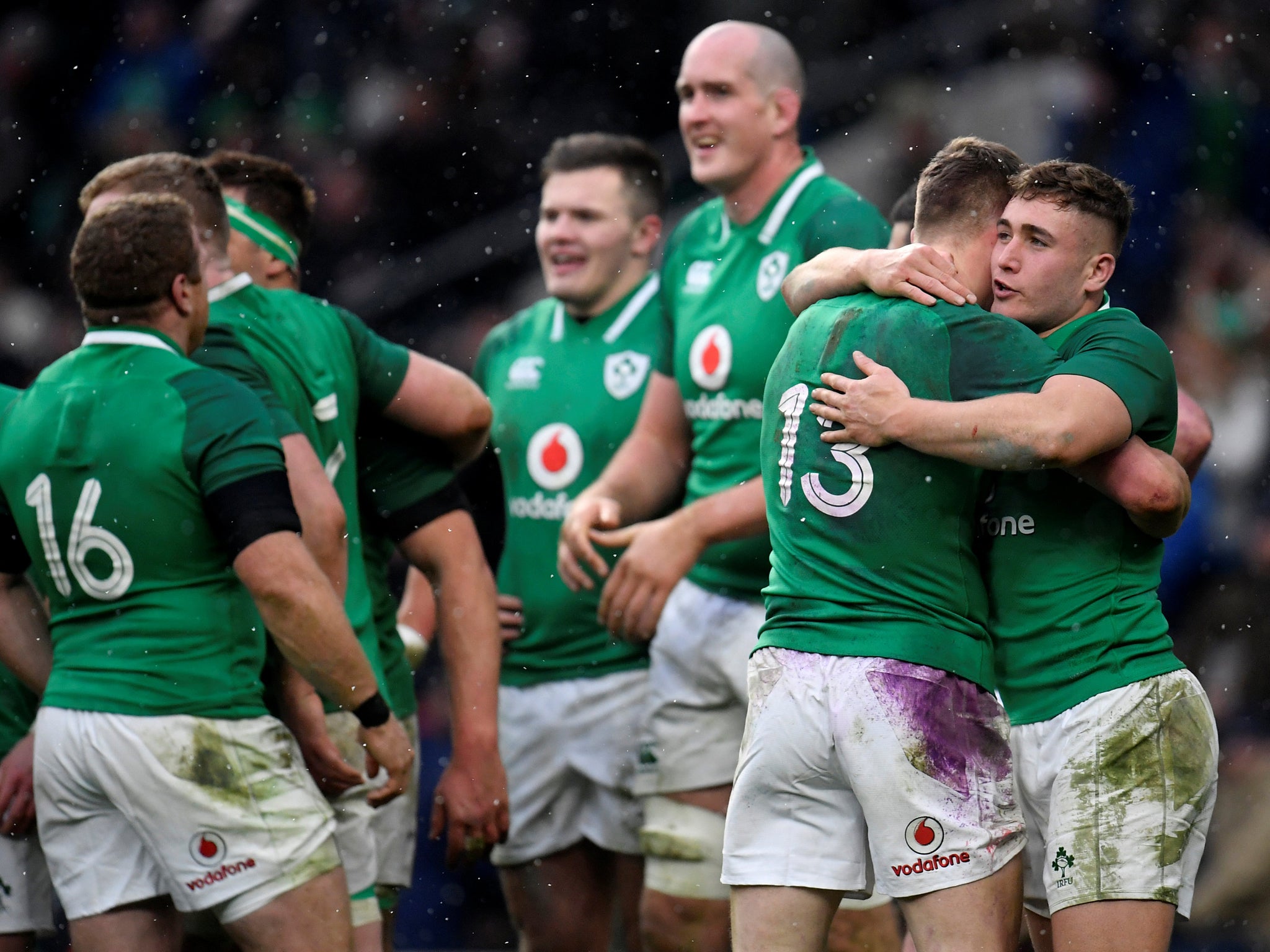 Ireland players celebrate