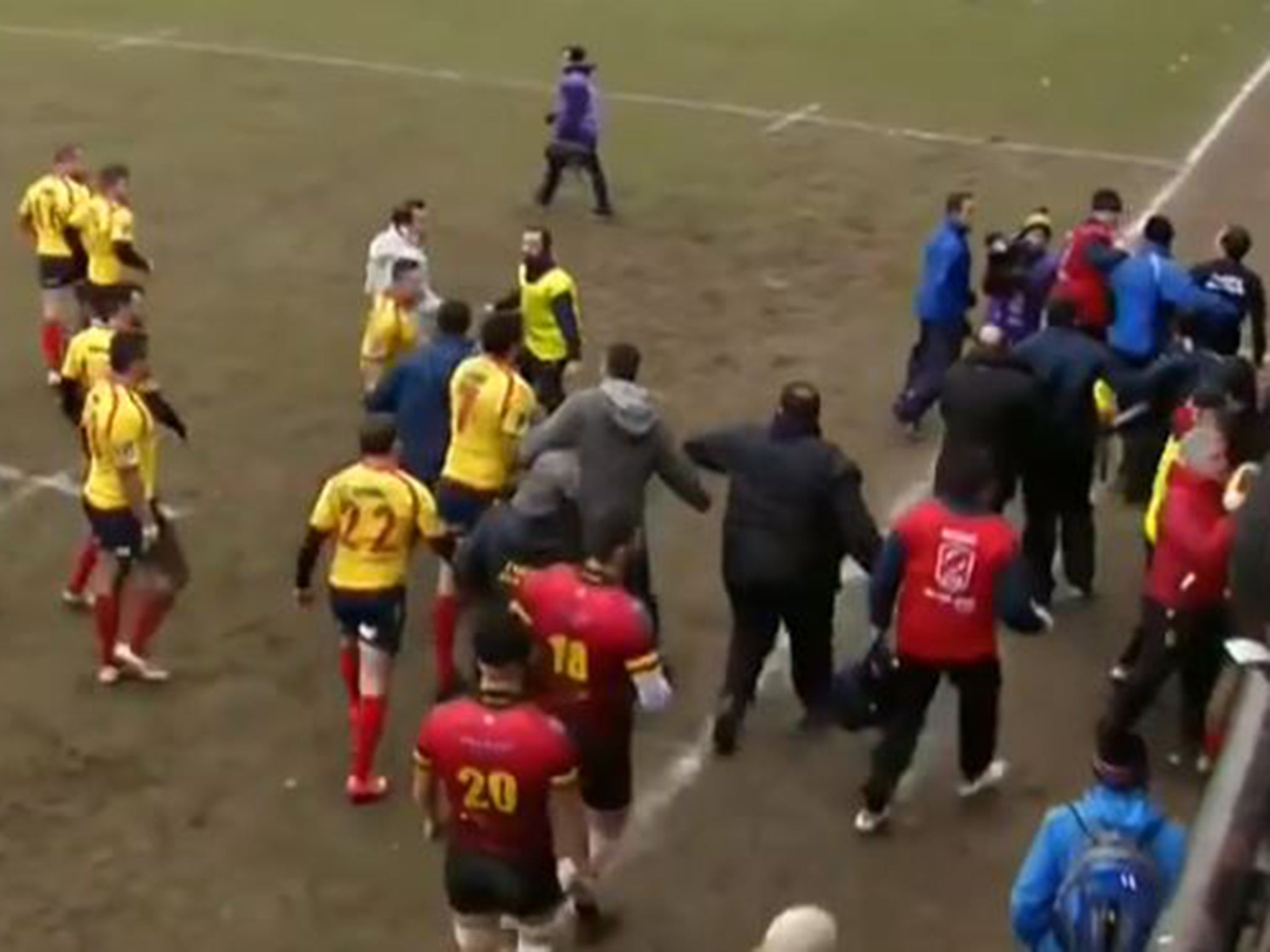 Spanish players followed Iordachescu as he attempted to return to the dressing rooms