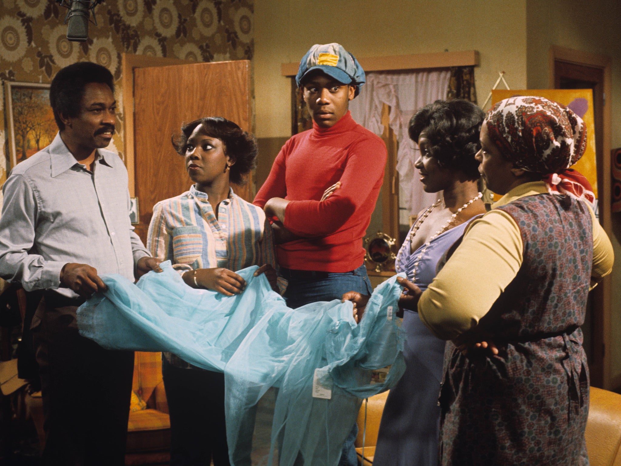 Norman Beaton, Sharon Rosita, Lenny Henry, Carmen Munroe and Isabelle Lucas in ‘The Fosters’