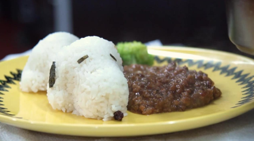 Charlie Brown Cafe's Snoopy rice