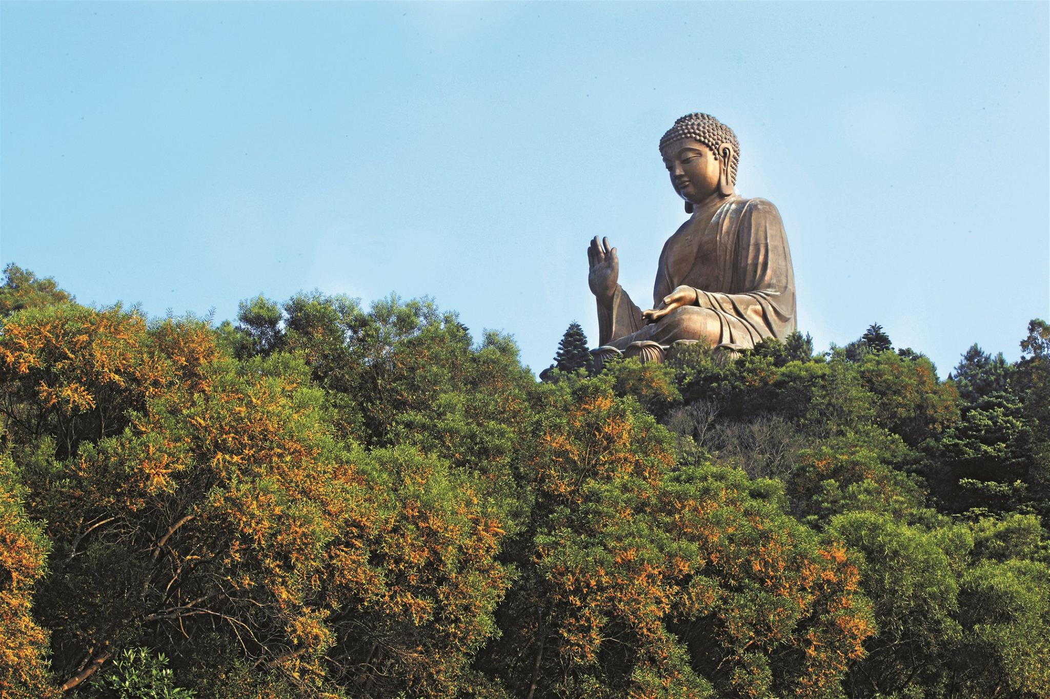 Tian Tan Buddha