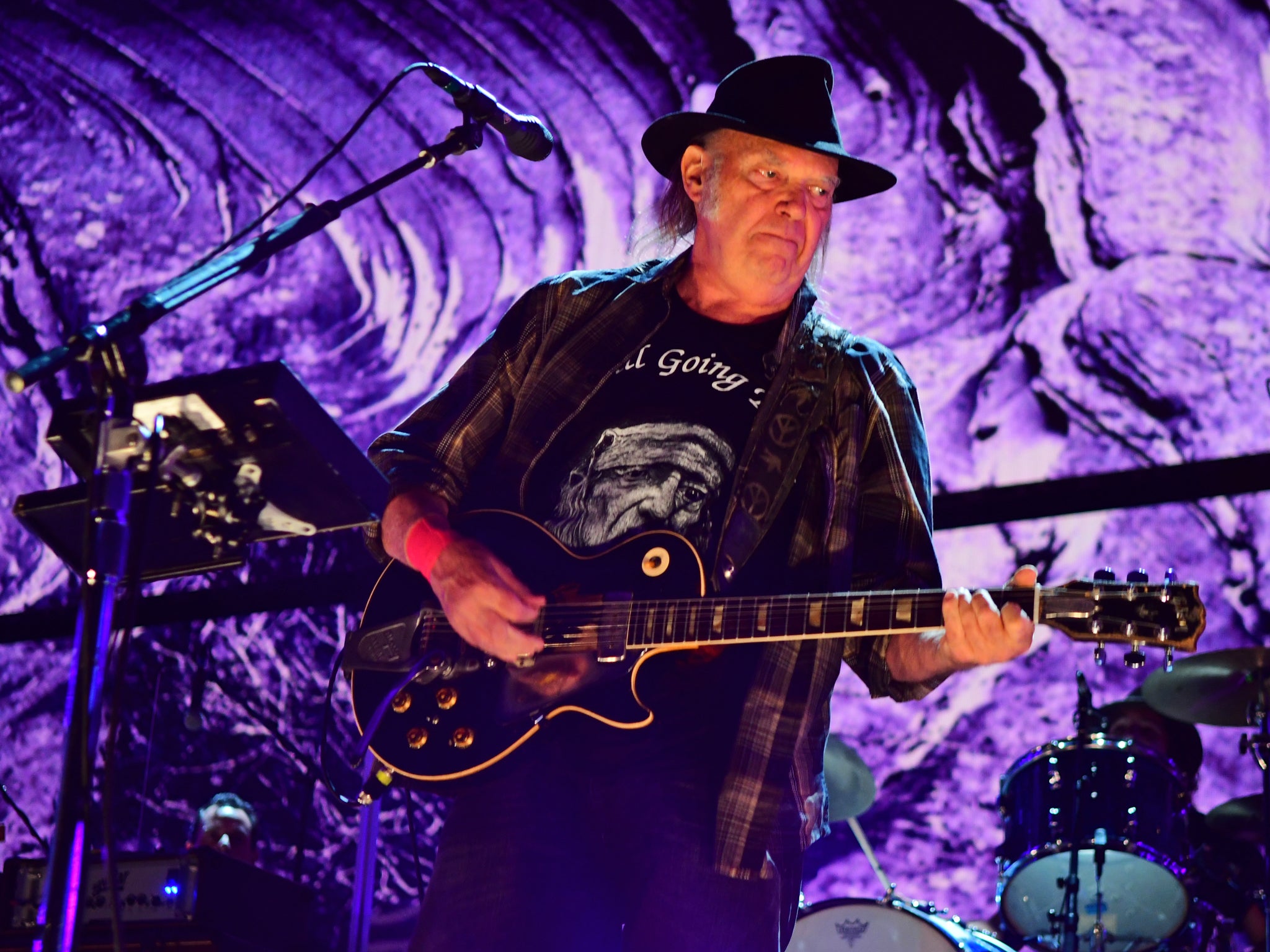 Neil Young performs during 2017 Farm Aid