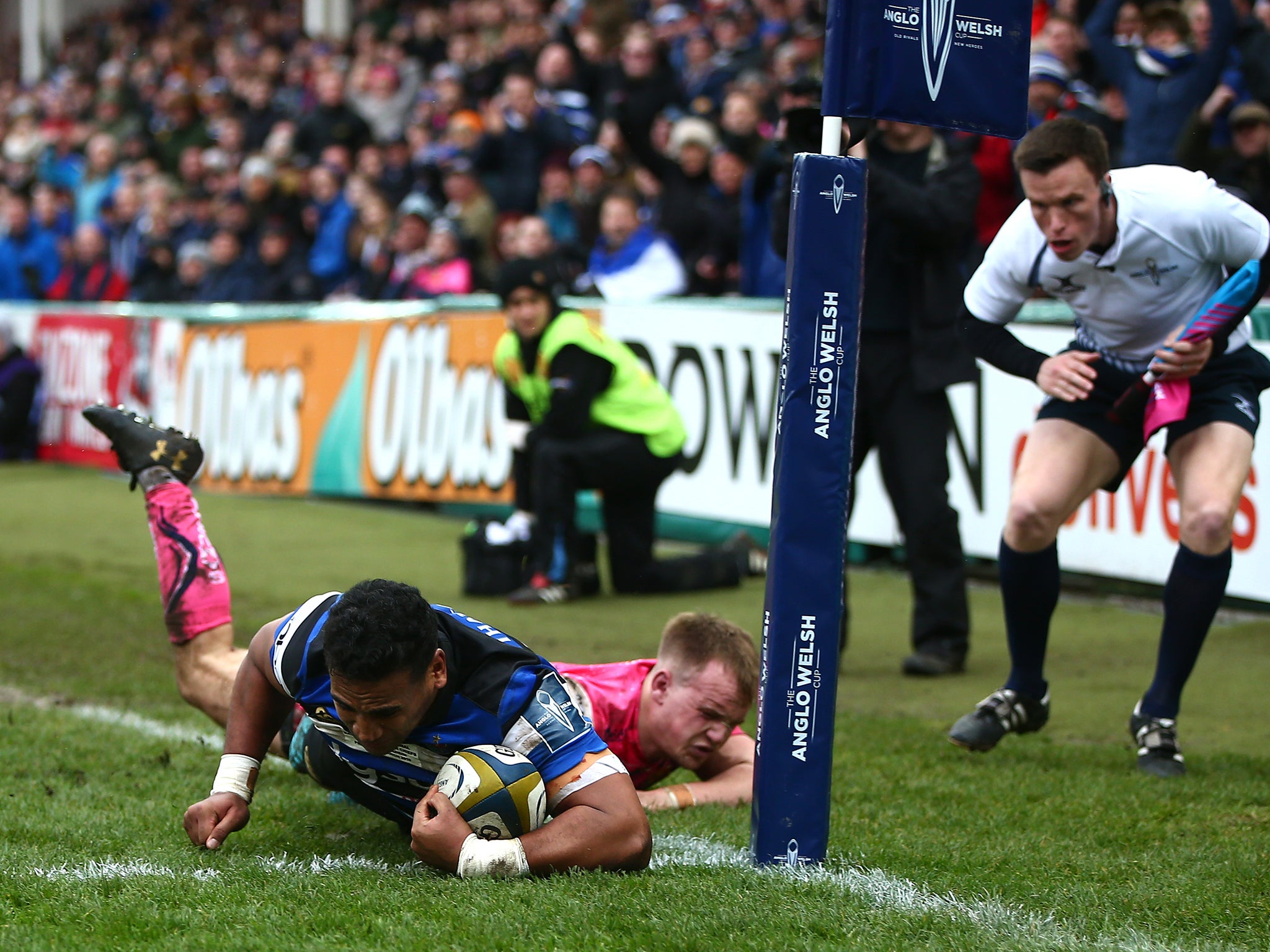 Cooper Vuna scored Bath's only try