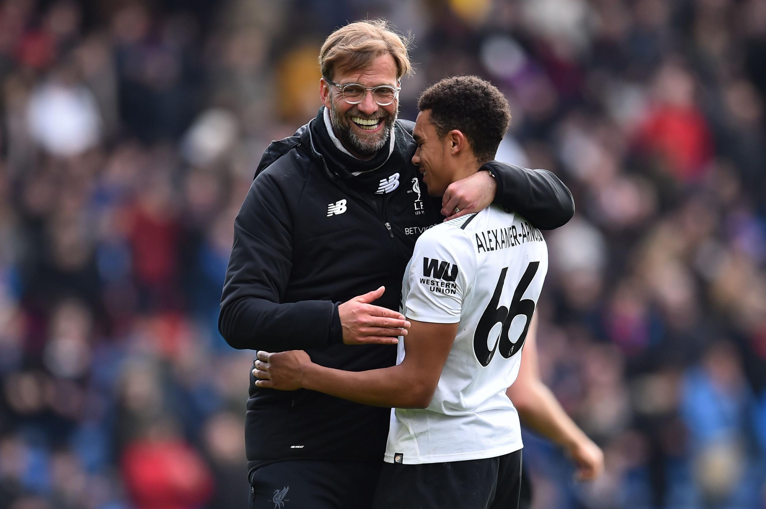 Klopp embraces Alexander-Arnold after beating Palace (Getty)