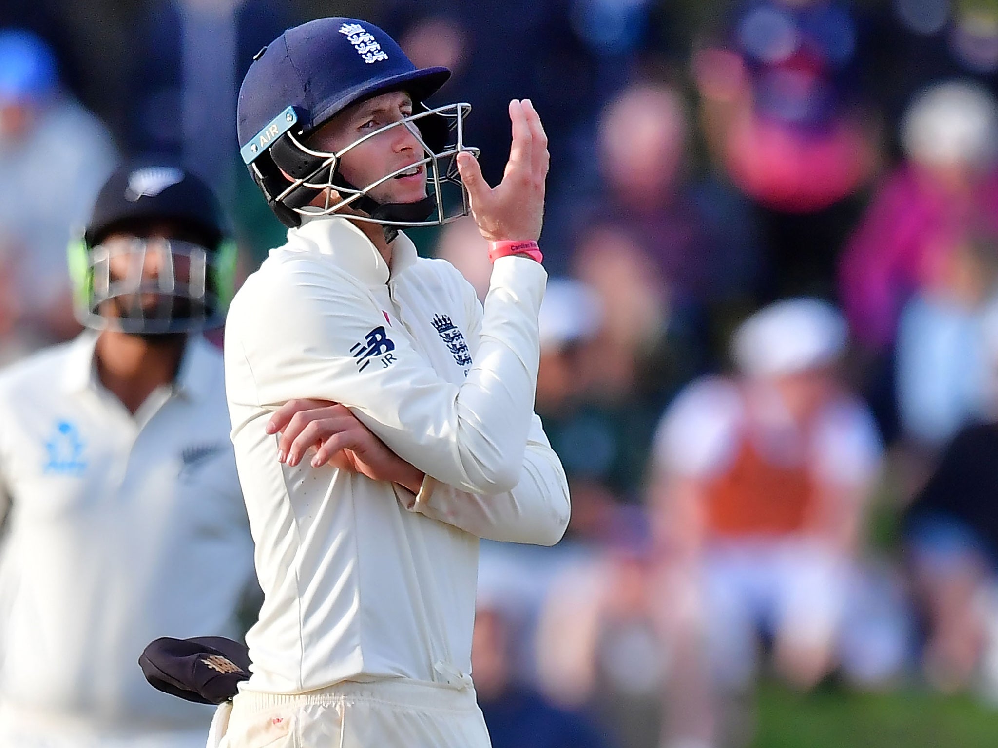 Joe Root's England side failed to beat New Zealand in the second Test to suffer their 13th straight match without a win