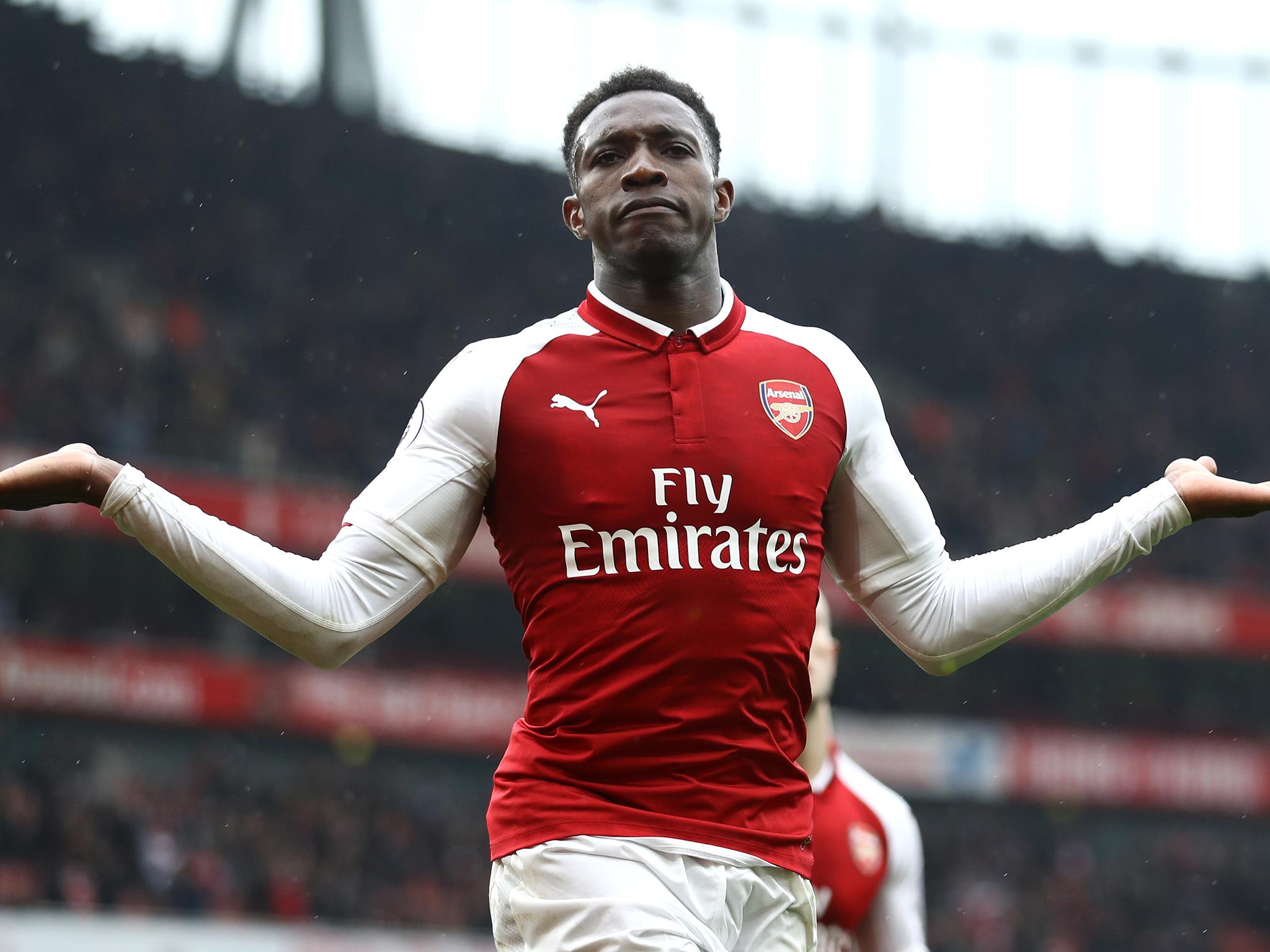 Danny Welbeck believes he can replace Henrikh Mkhitaryan in the Arsenal side