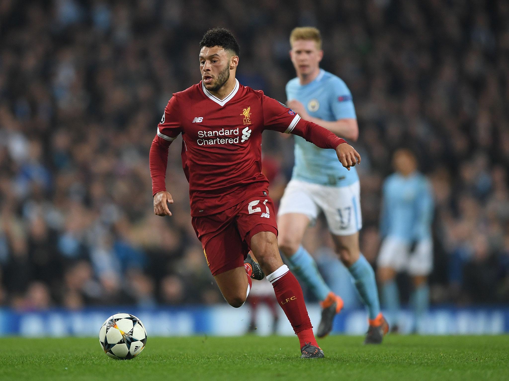 Oxlade-Chamberlain in action against Manchester City on Tuesday