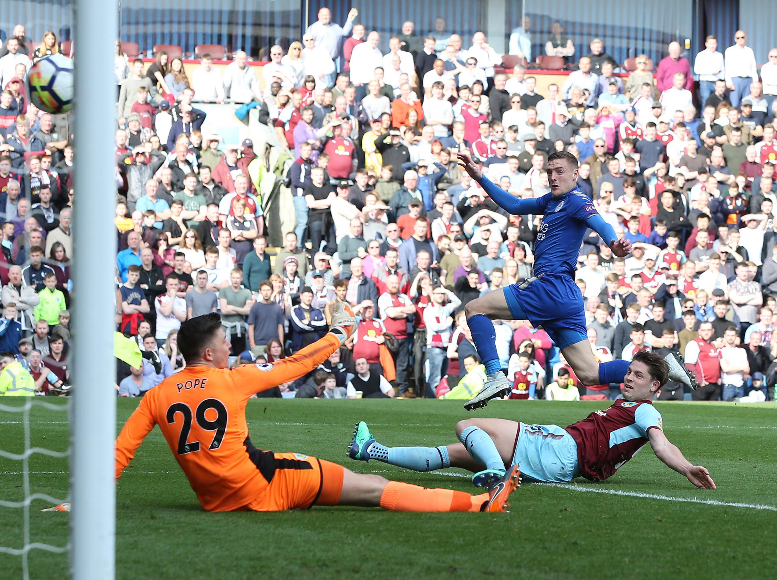 Jamie Vardy pulled one back