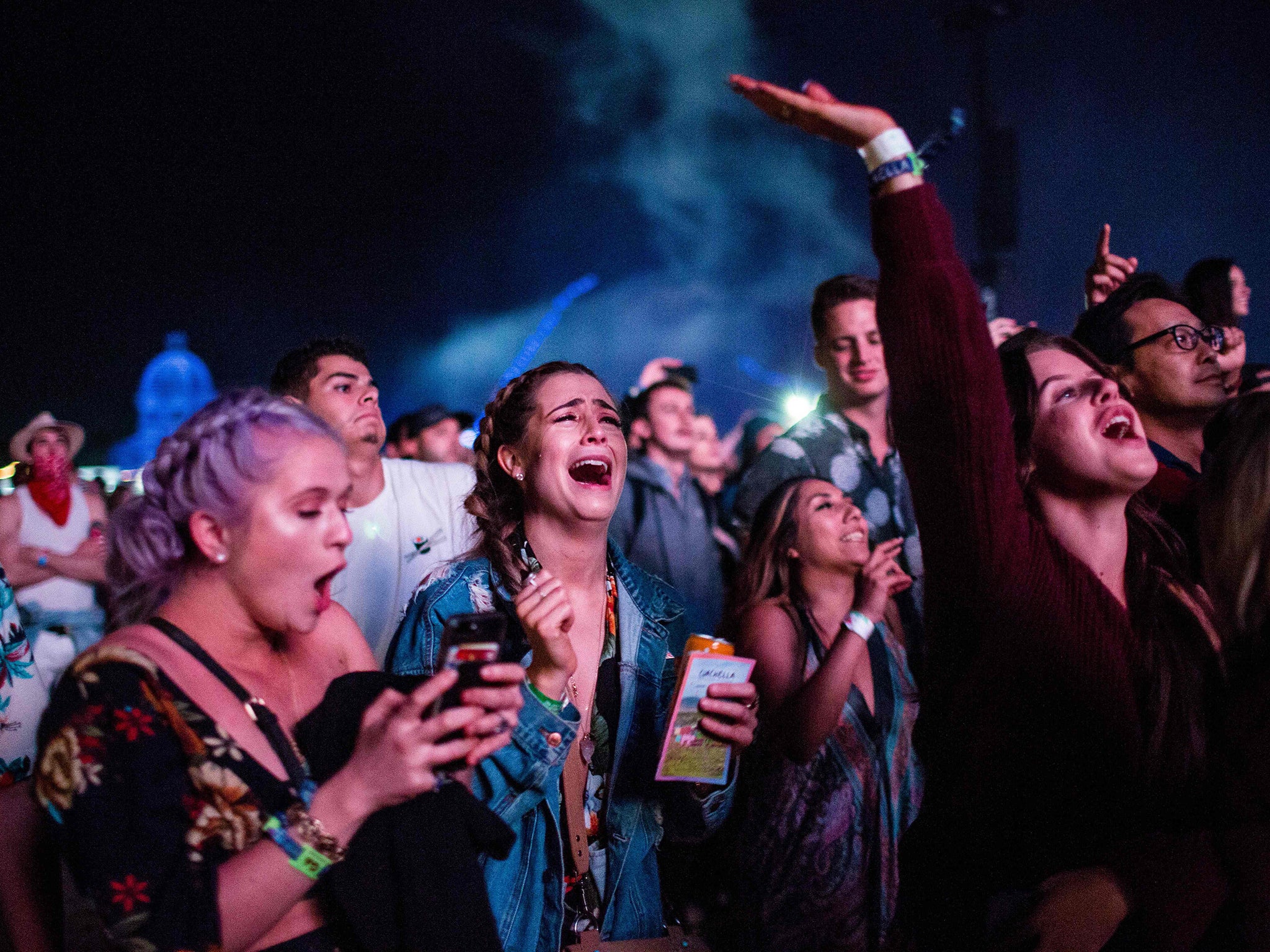 Fans watch as Beyoncé enters the stage