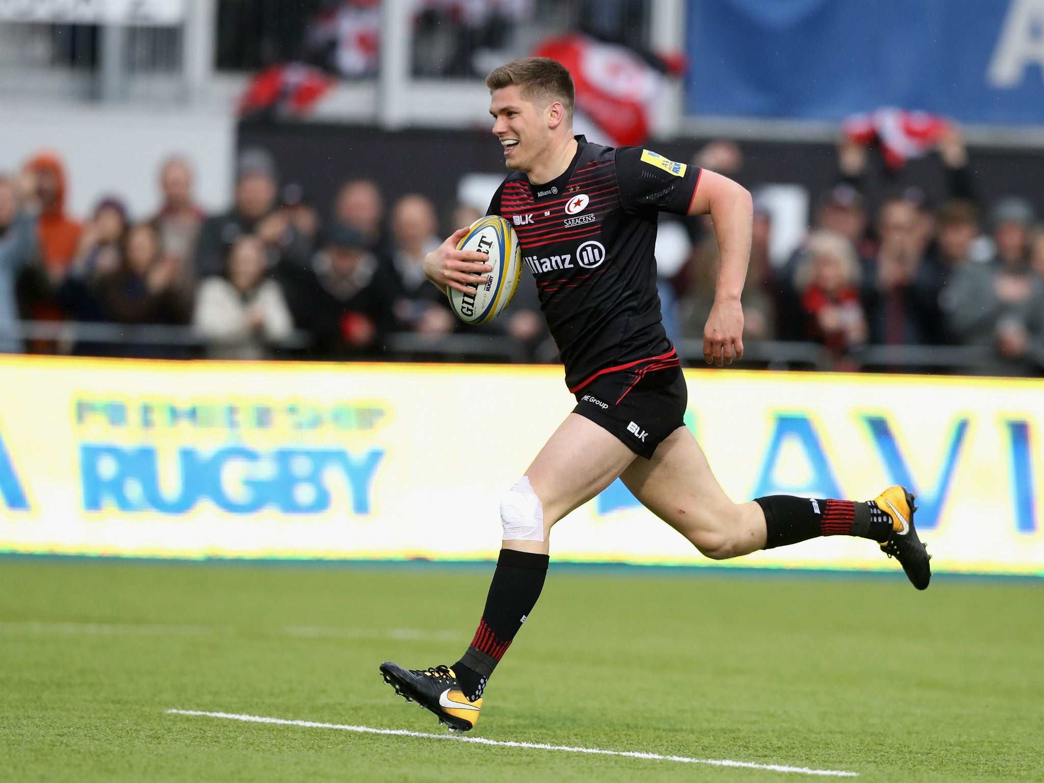 Owen Farrell intercepted Rhys Priestland's pass to score the bonus-point securing try