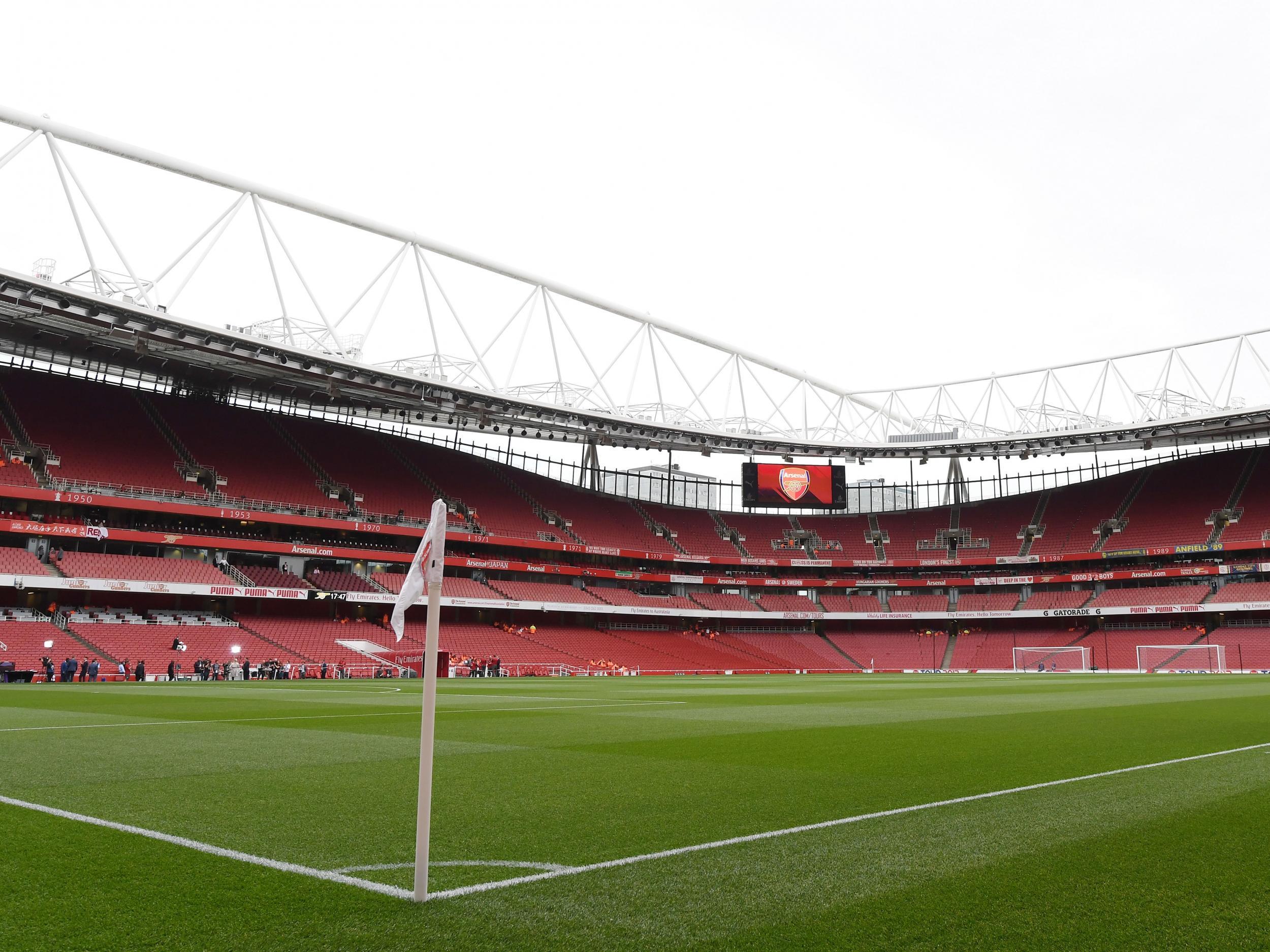 Arsene Wenger is in favour of safe standing