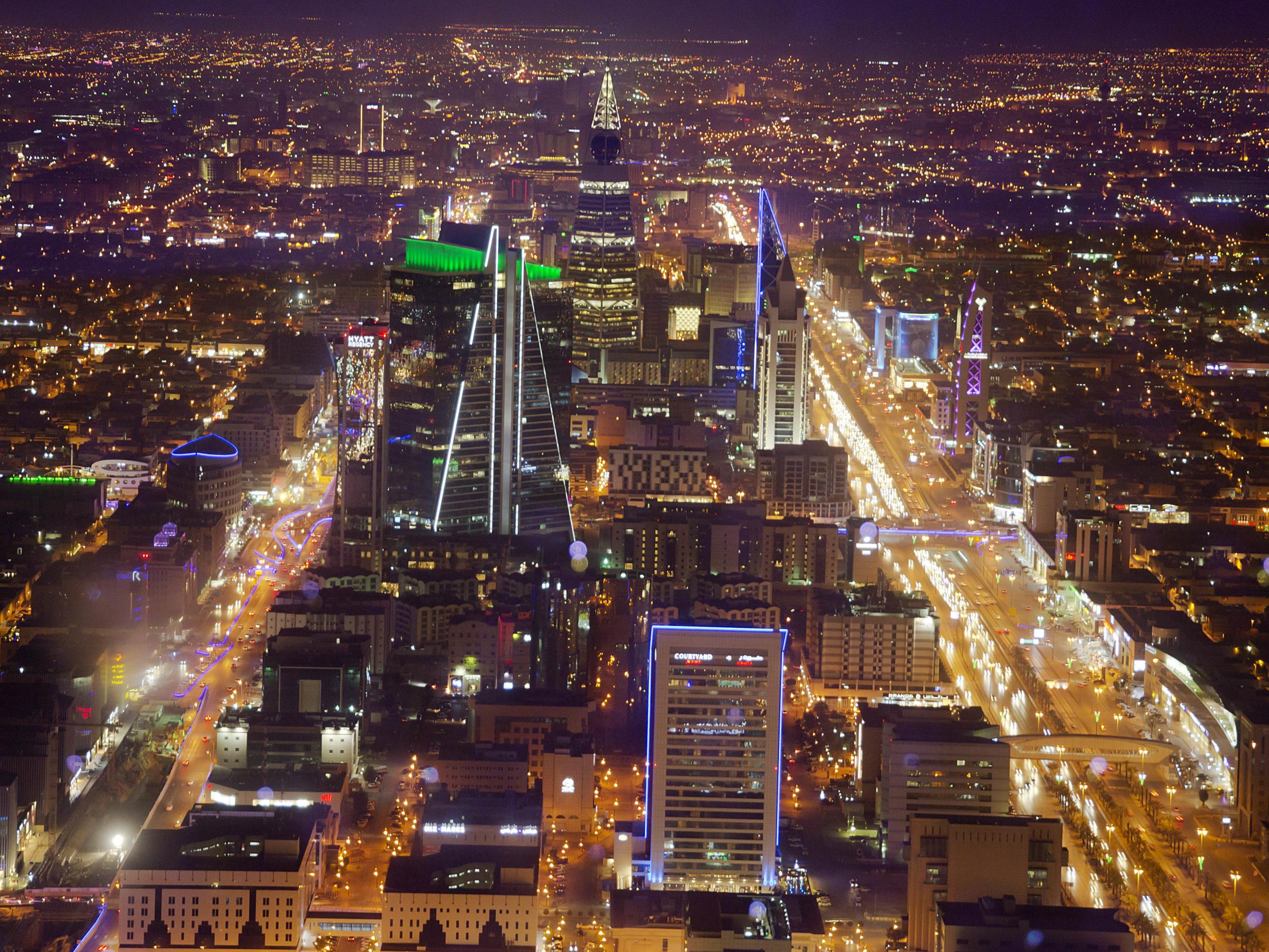 The sl-Khozama neighbourhood of Riyadh at night