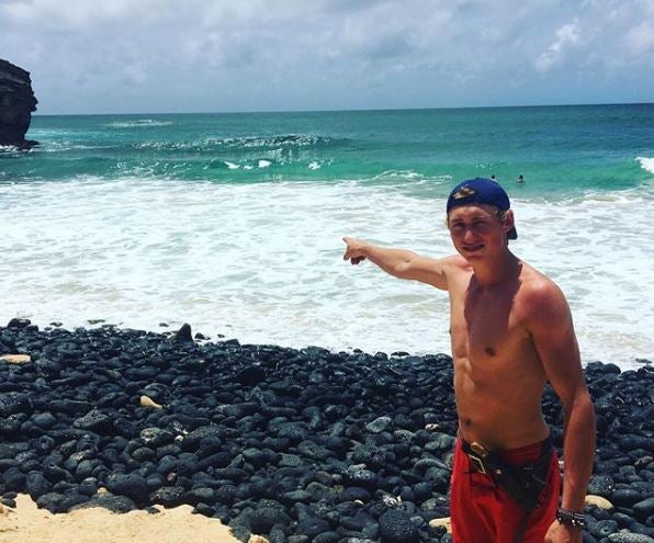 Dylan McWilliams shows where the shark attack happened off the coast of Hawaii