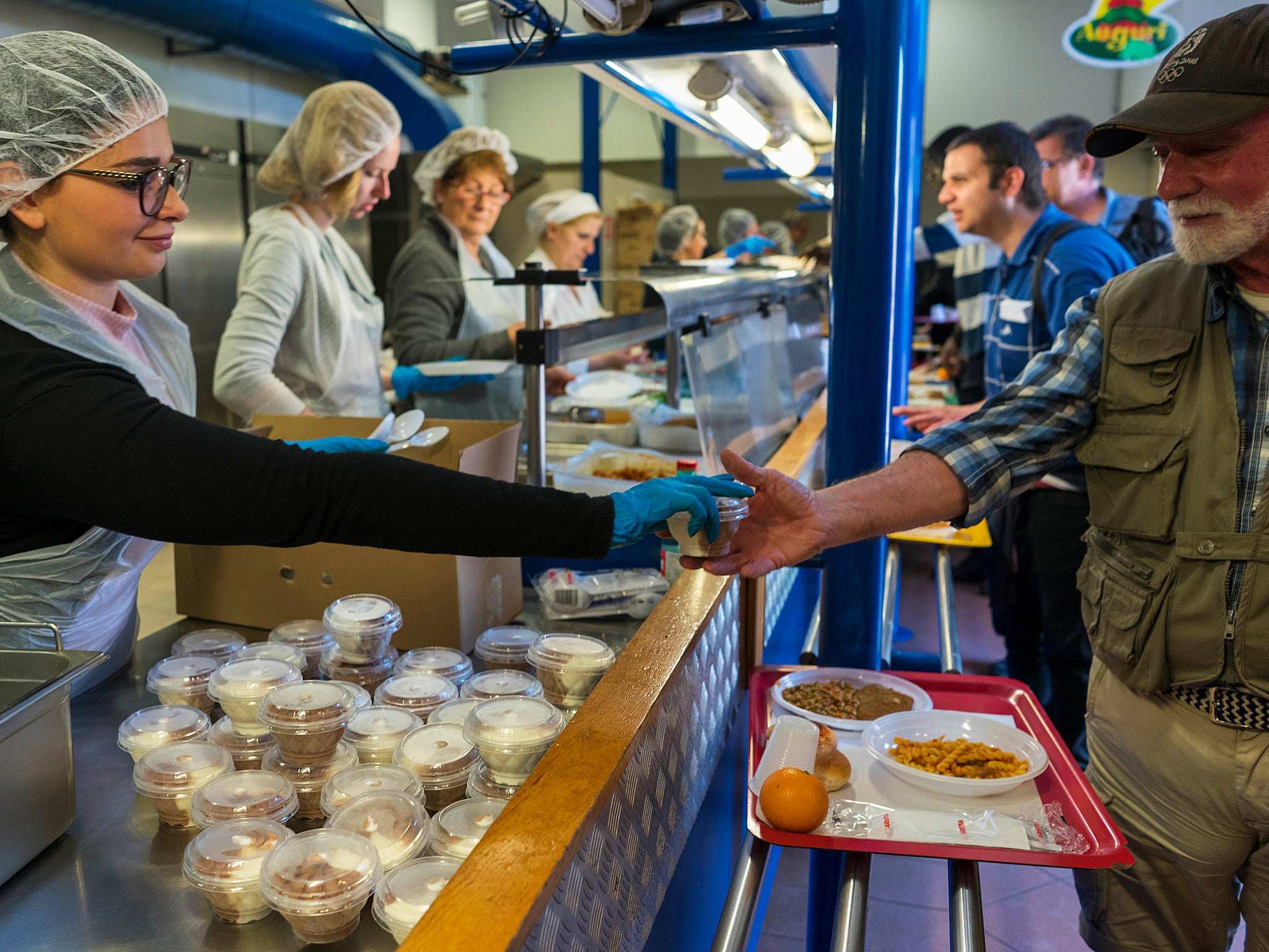 The pontiff paid for 3,000 servings of gelato