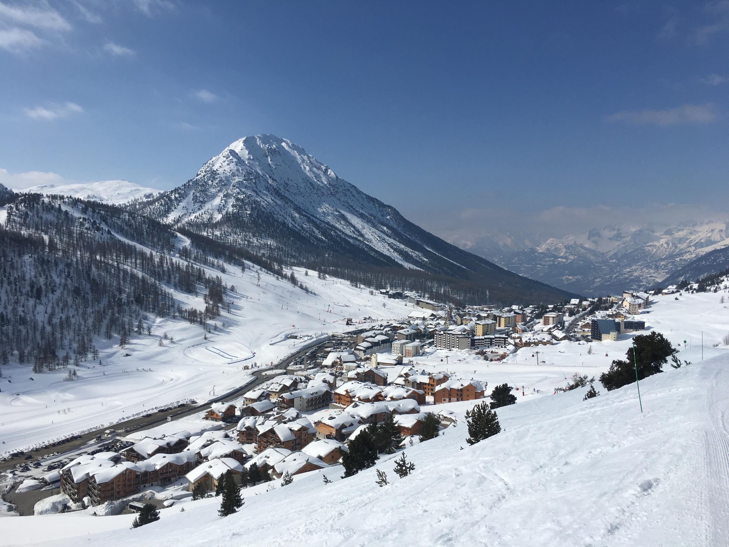 Montgenevre is the only French resort in the Milky Way area