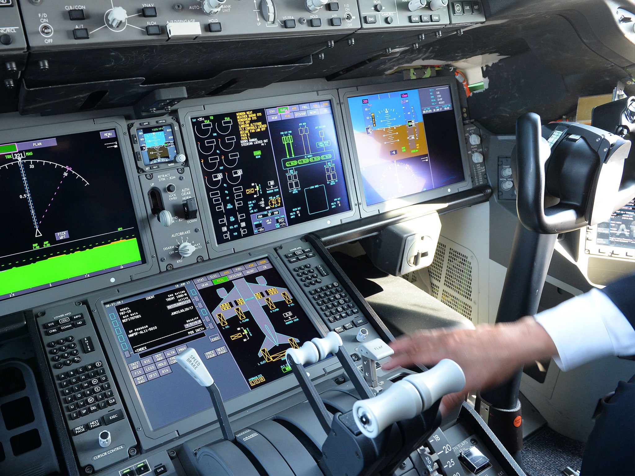 View of the cockpit of a Boeing 787-10 Dreamliner test plane