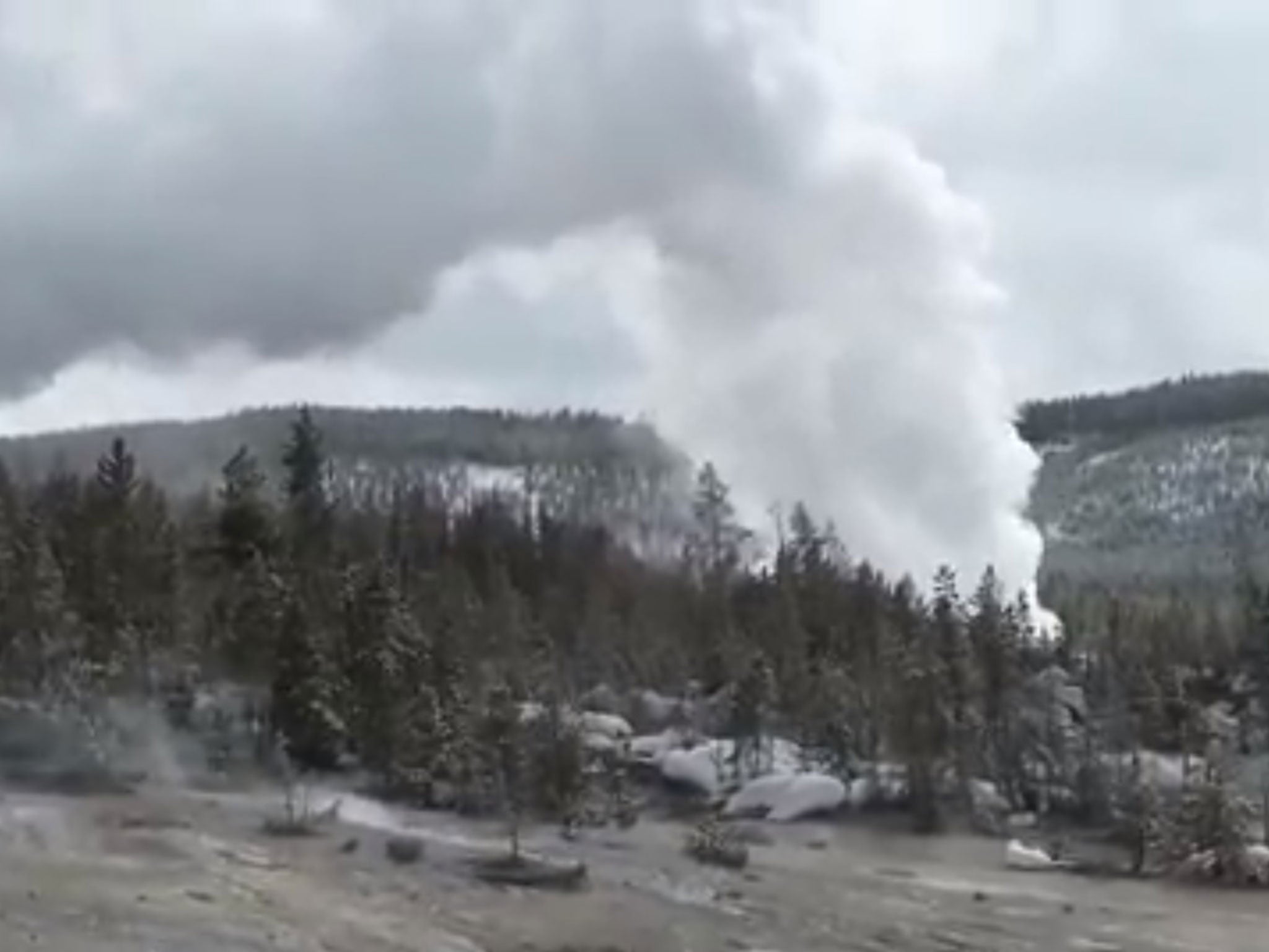 Steamboat Geyser