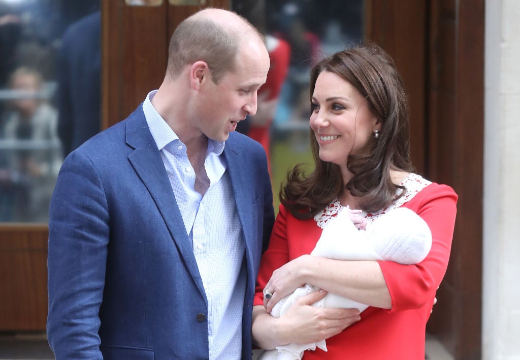 Prince William, Duke of Cambridge and Catherine, Duchess of Cambridge depart the Lindo Wing with their newborn son Prince Louis of Cambridge at St Mary's Hospital