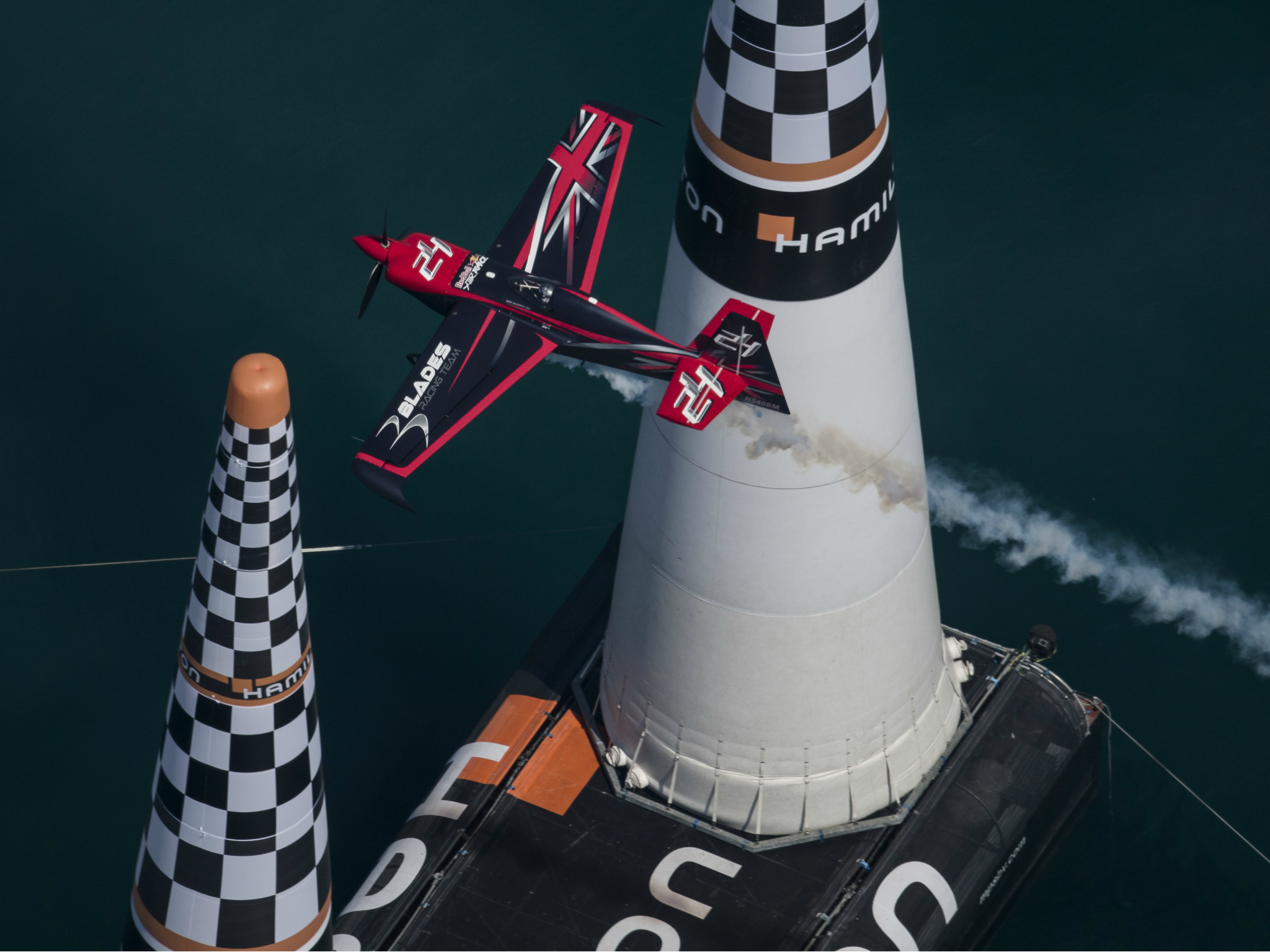 The second Red Bull Air Race event took place in the picturesque Cannes (Red Bull)