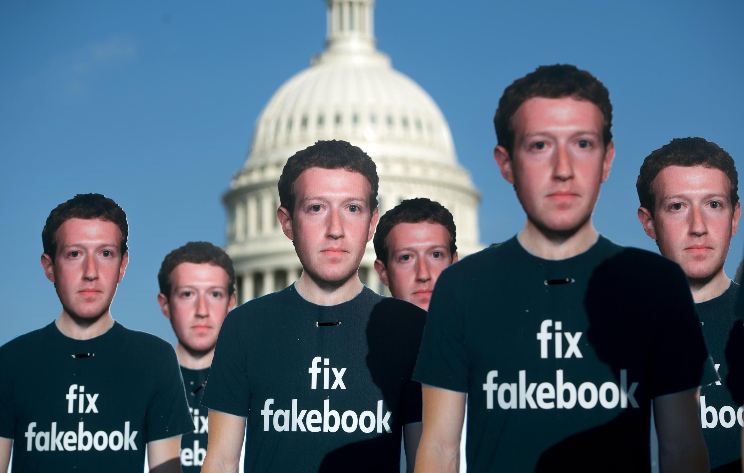 Privacy advocates have called on Facebook CEO Mark Zuckerberg to improve privacy controls on the social network